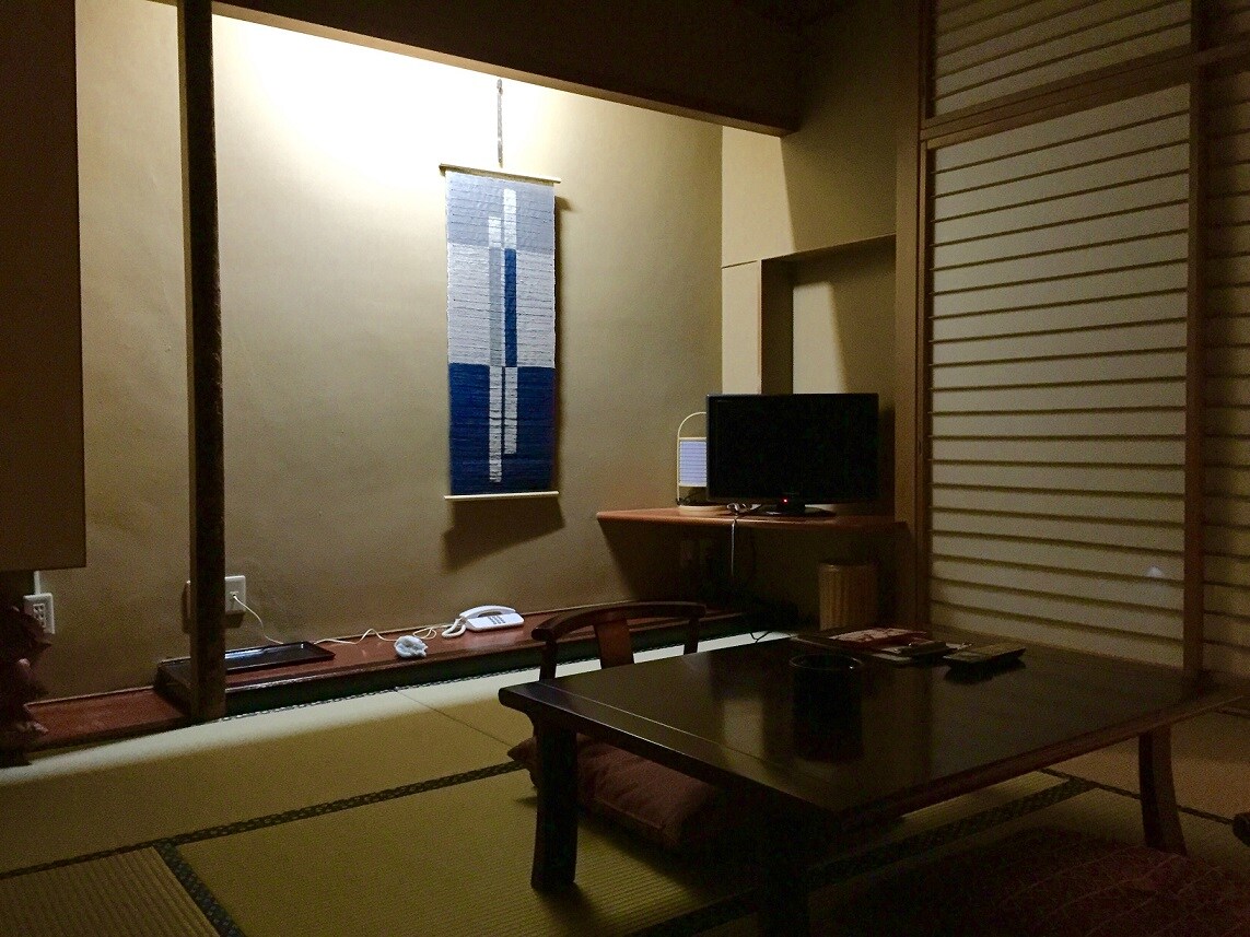 Japanese-style room 1