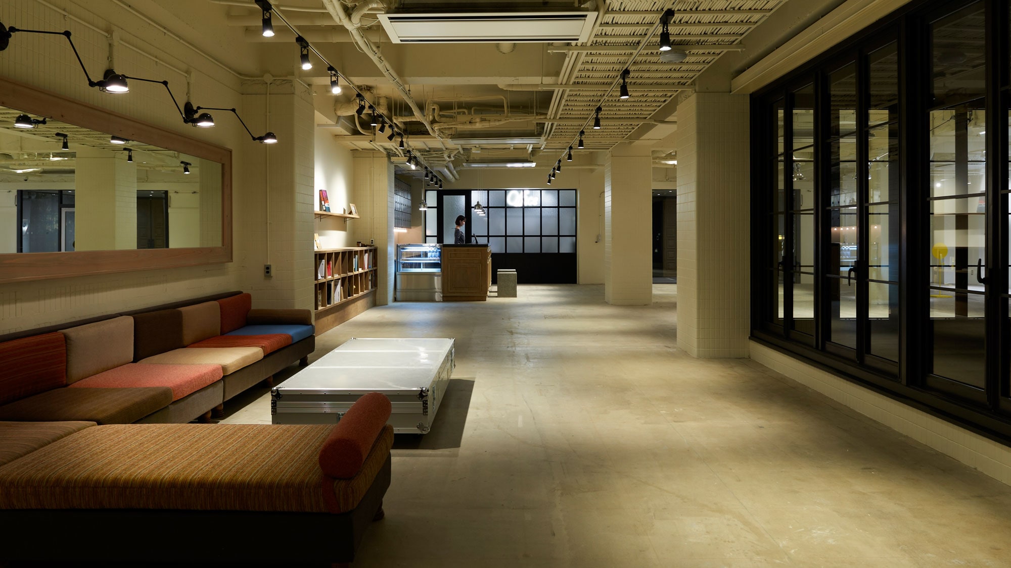 The lobby lounge on the 1st floor is an open space