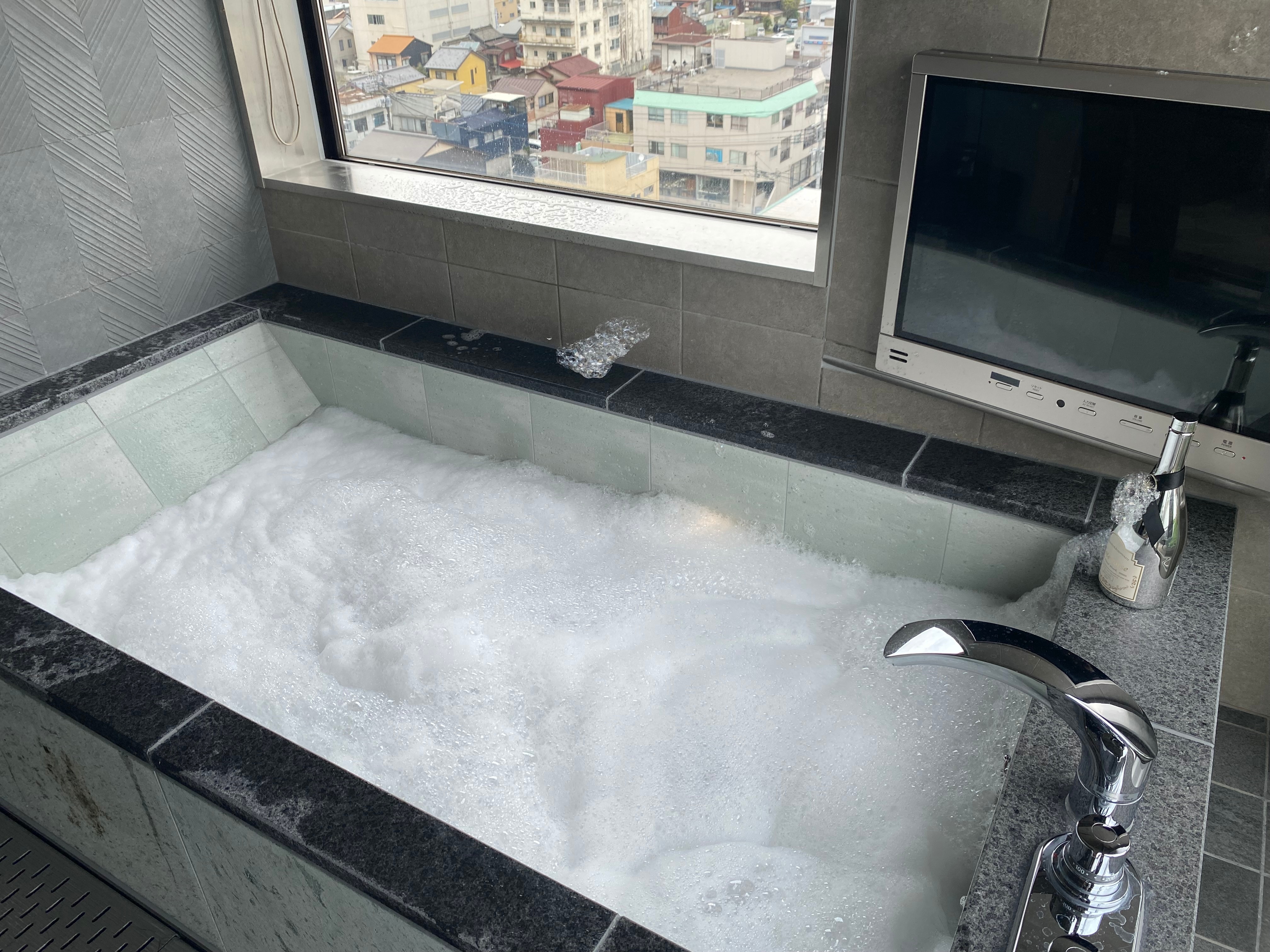 Chatenois Bubble Bath & Body Wash