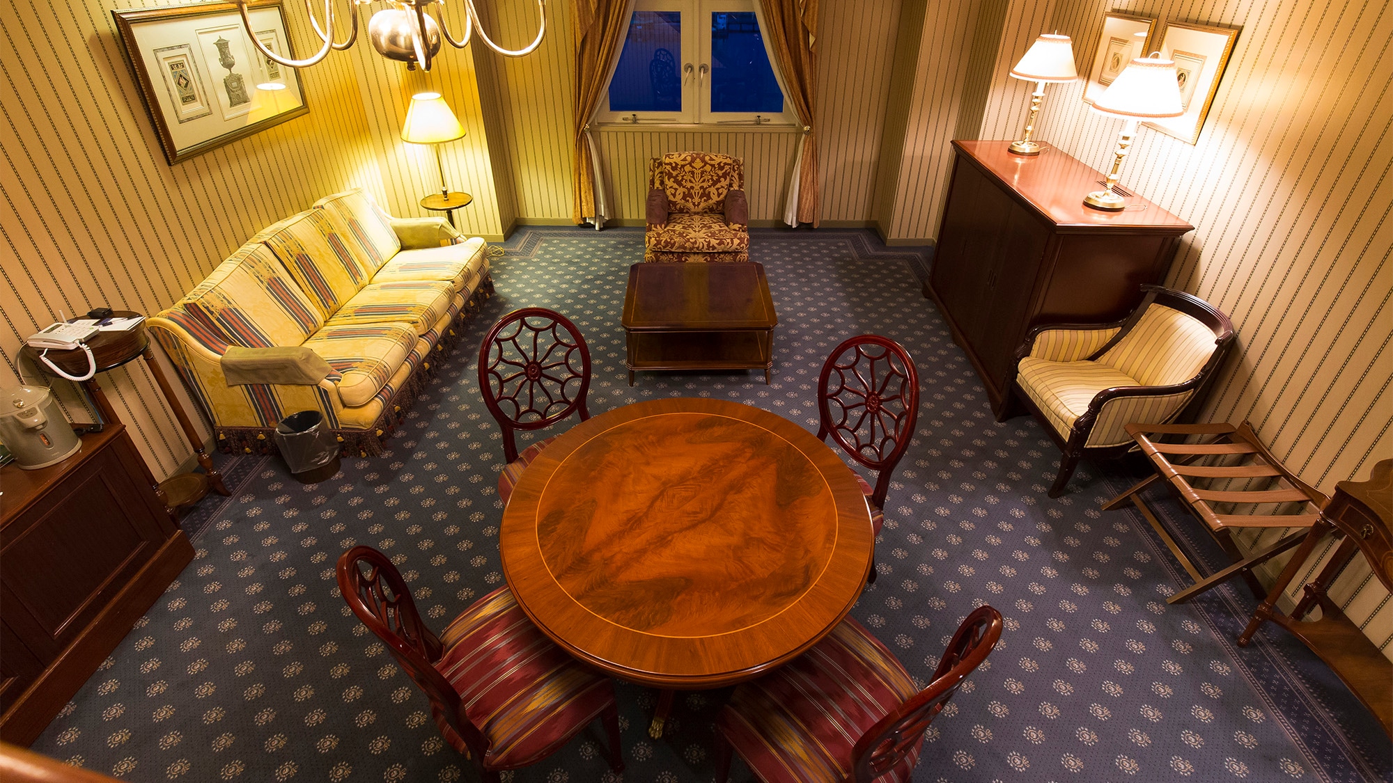 [Guest room example] 2-bedroom suite