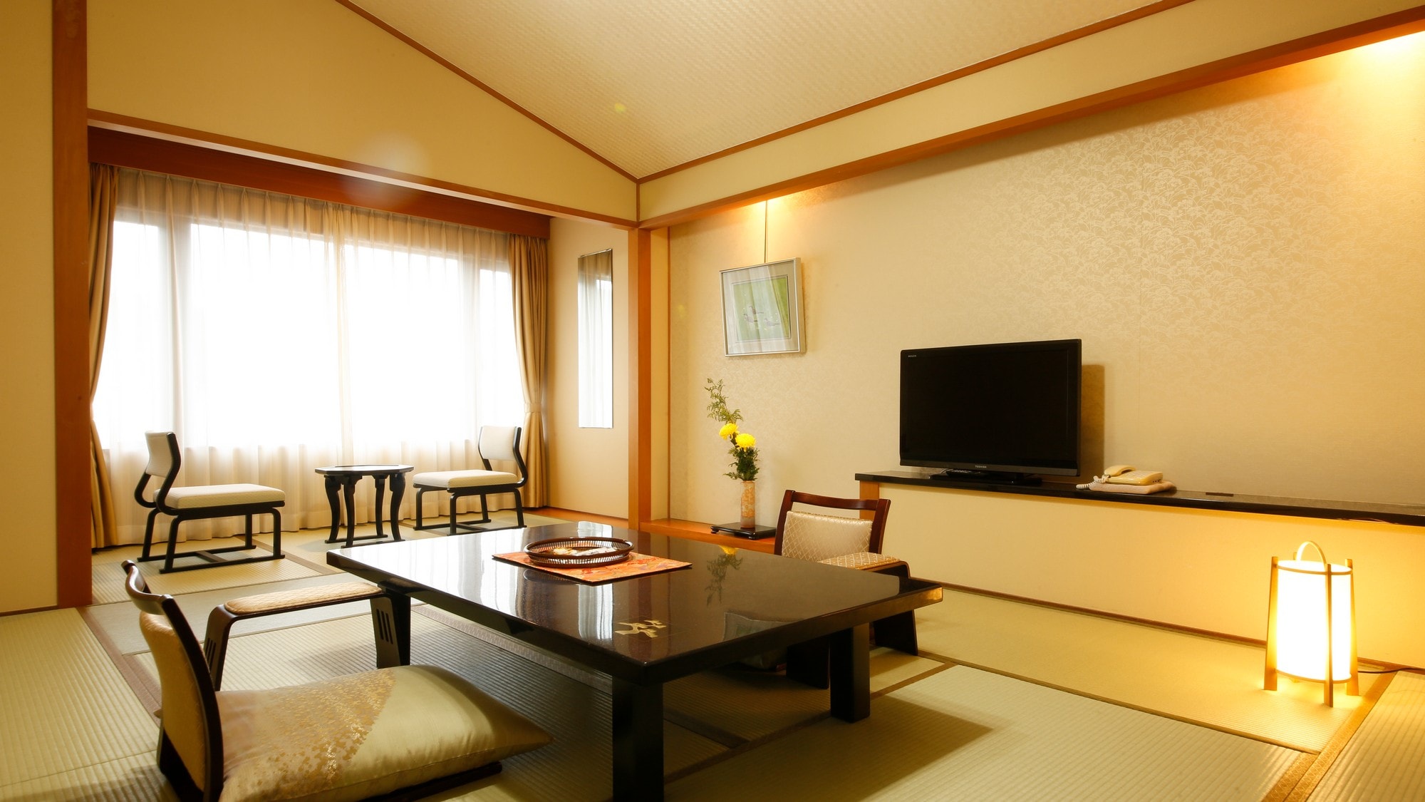 Kenyamanan gaya Jepang-Barat Kamar bergaya Jepang <YUI> Kamar bebas rokok kelas atas. Kamar dengan desain modern yang mengutamakan pencahayaan