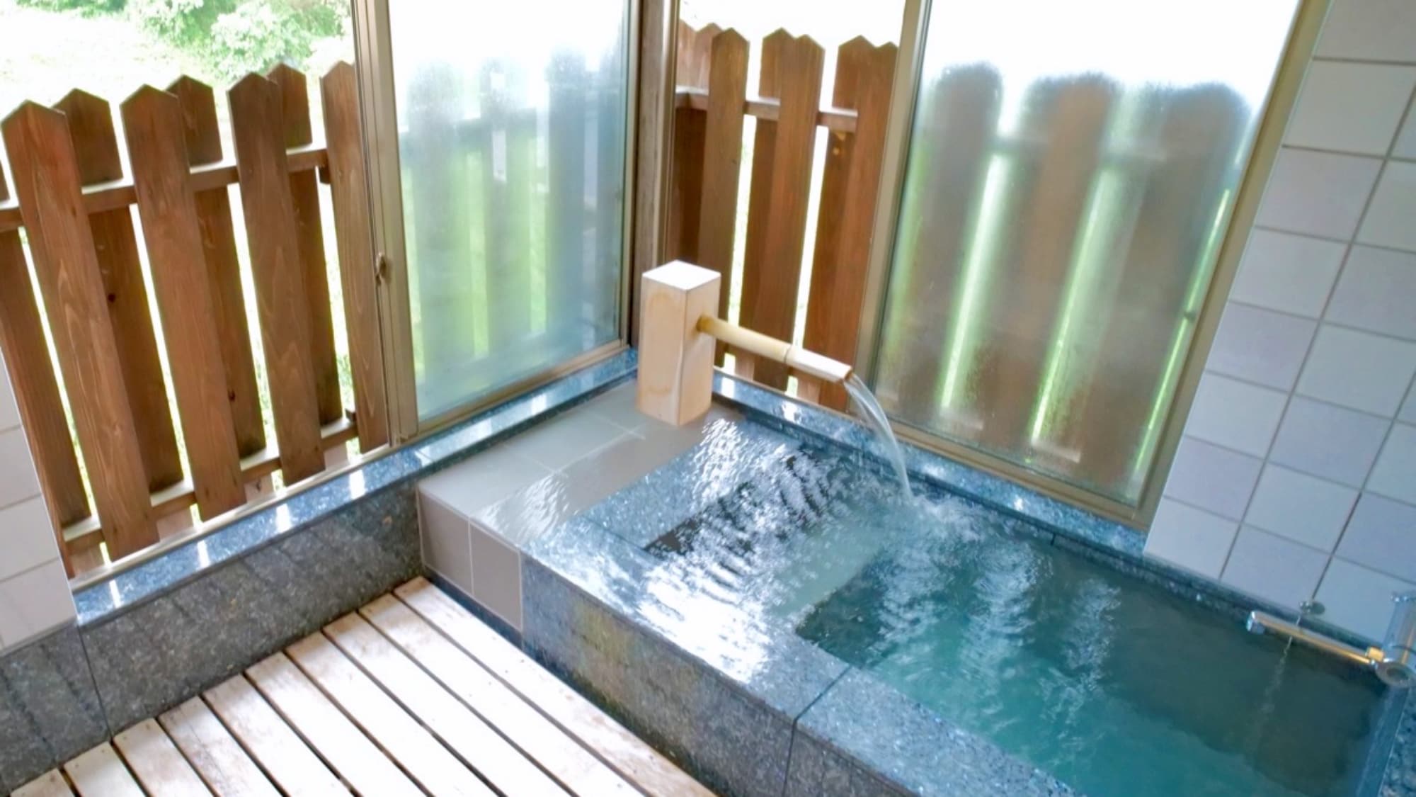 [Non-smoking] Special room with free-flowing hot spring bath