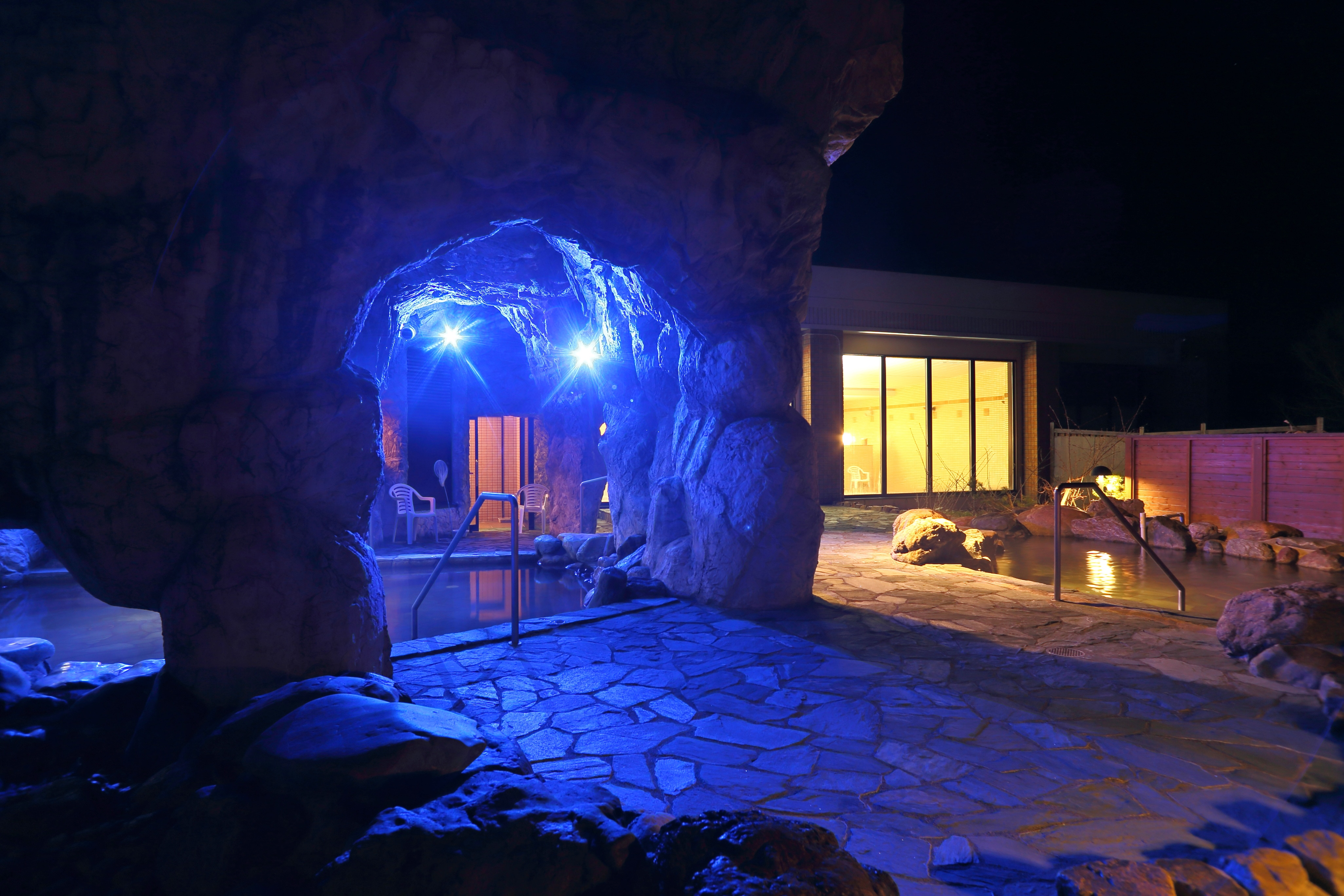 A fantastic open-air bath