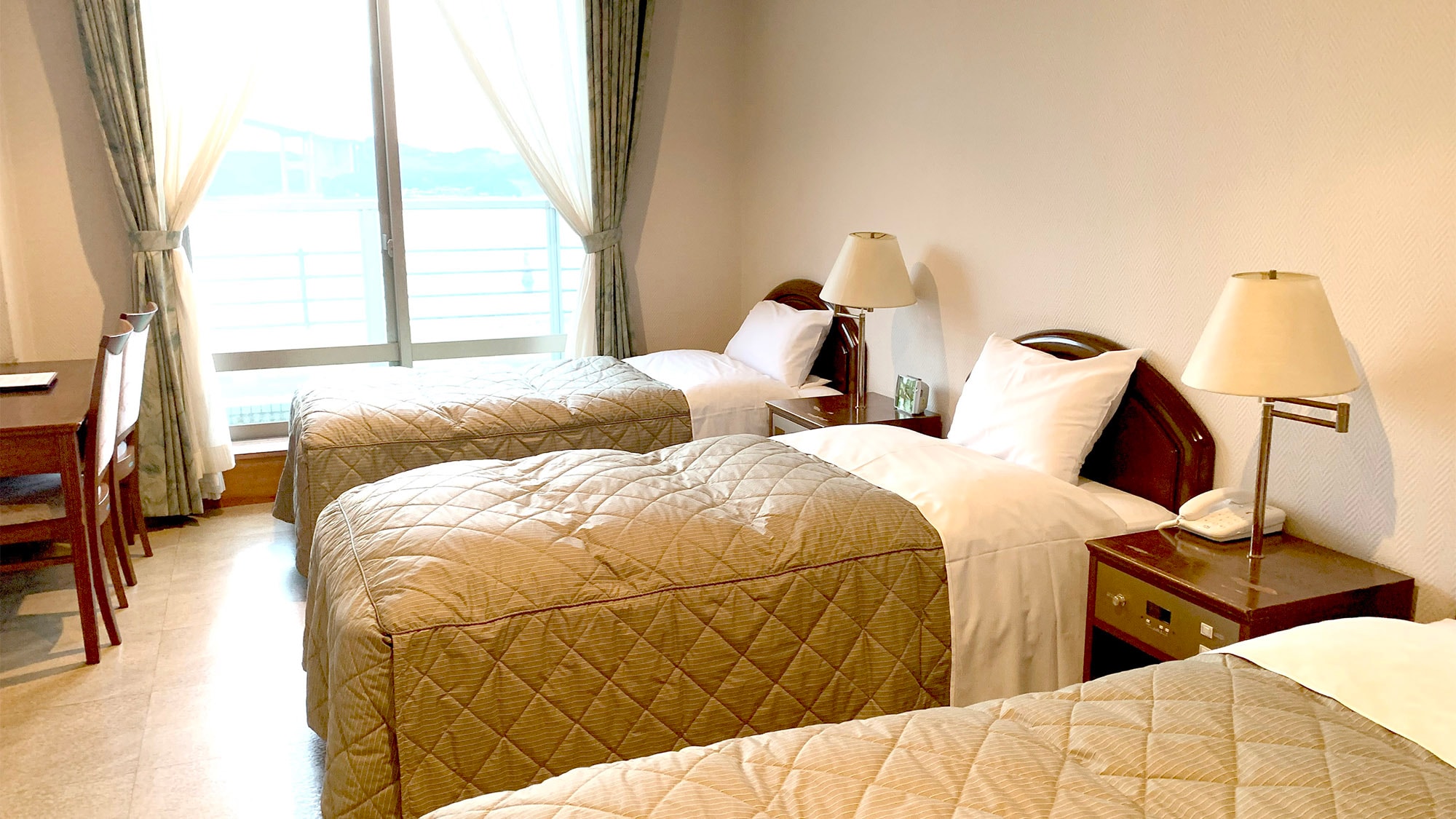 [Kamar Triple] Ideal sebagai tempat bersepeda bersama teman