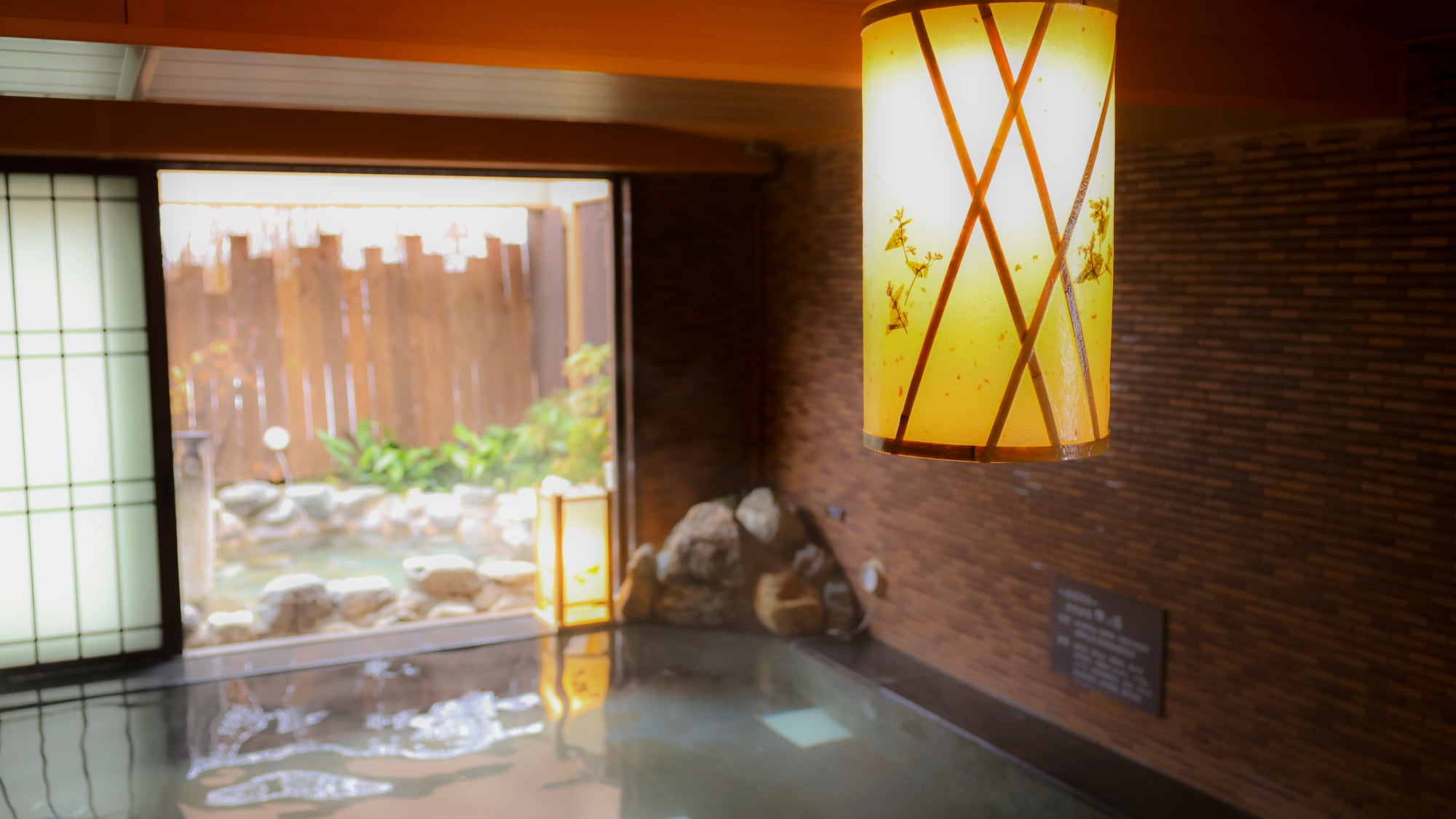 [Men] Indoor bath: Private hot spring (water temperature: 40-41℃)