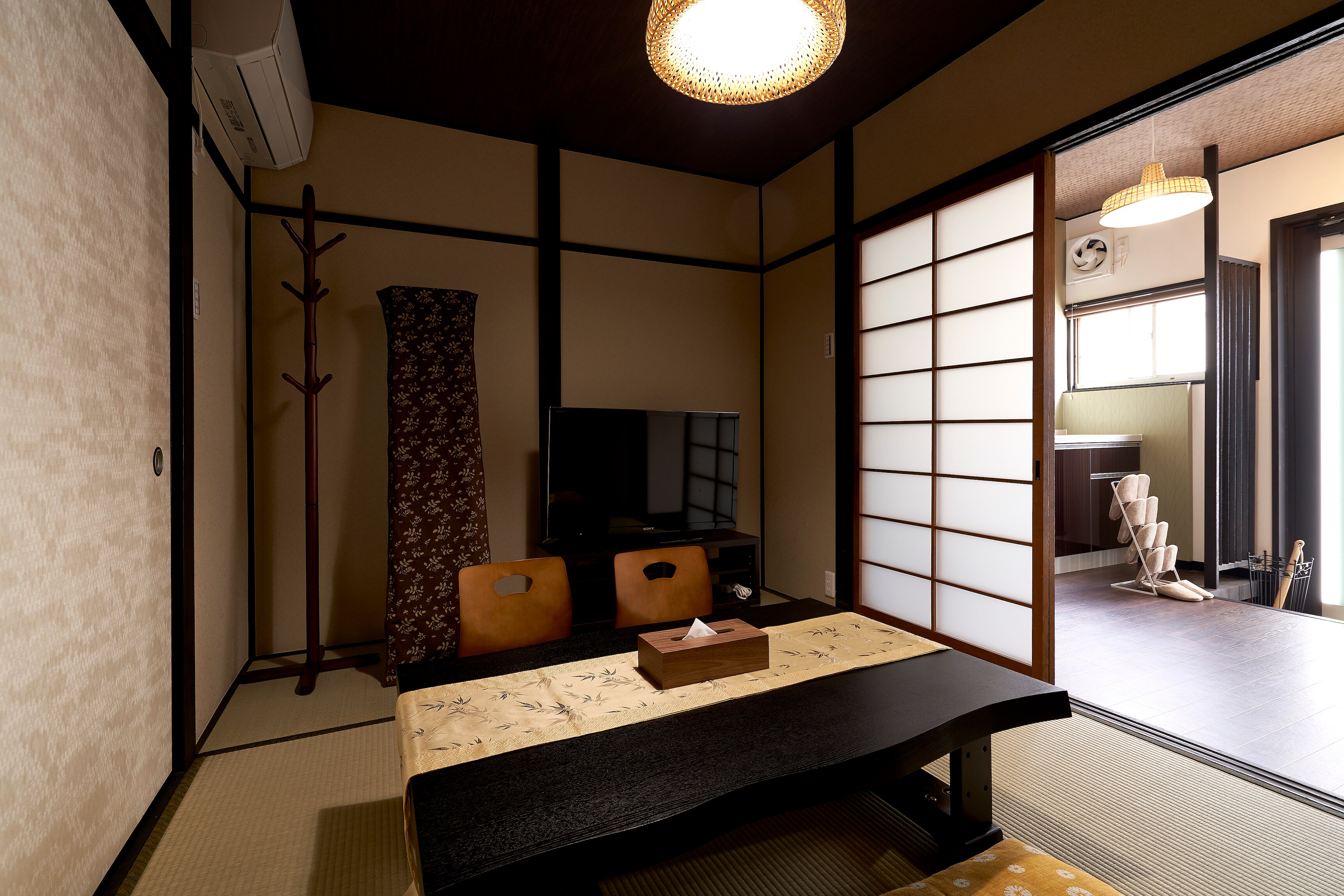 Ruang tamu bergaya Jepang