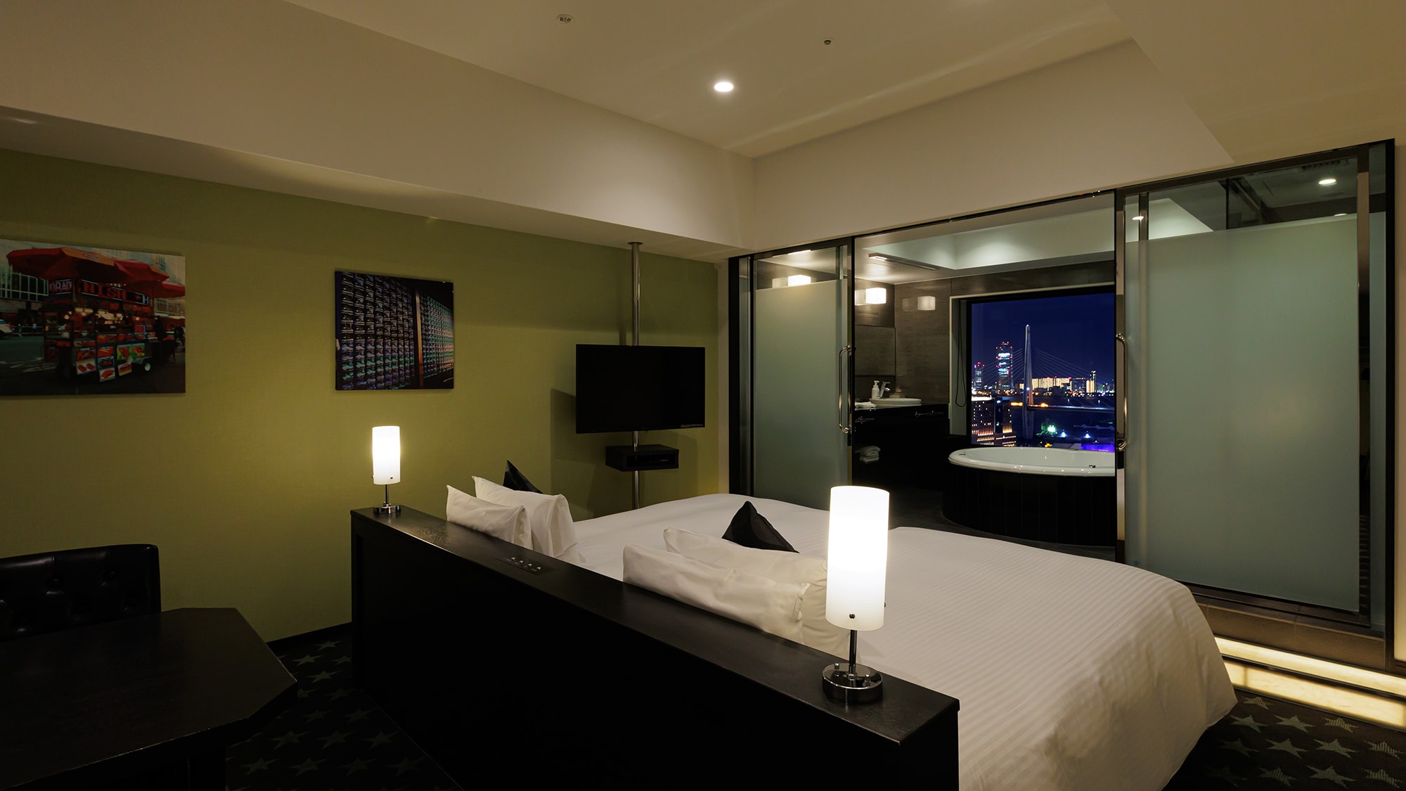 Premium Superior Floor Park View Room View Bath V24.10~ (Example for 2 people)