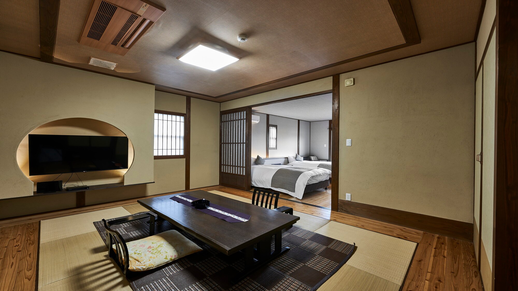 본관 떨어져 포레스트 뷰 일본식 다다미 세트