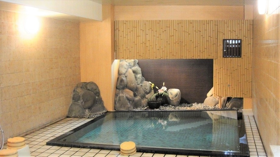 Large communal bath