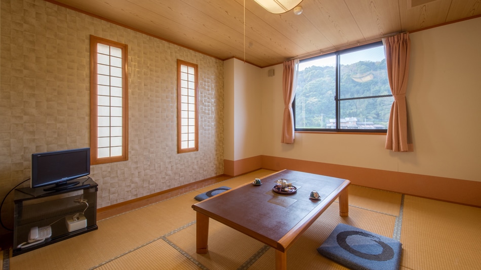 * Room (Japanese-style room) 1