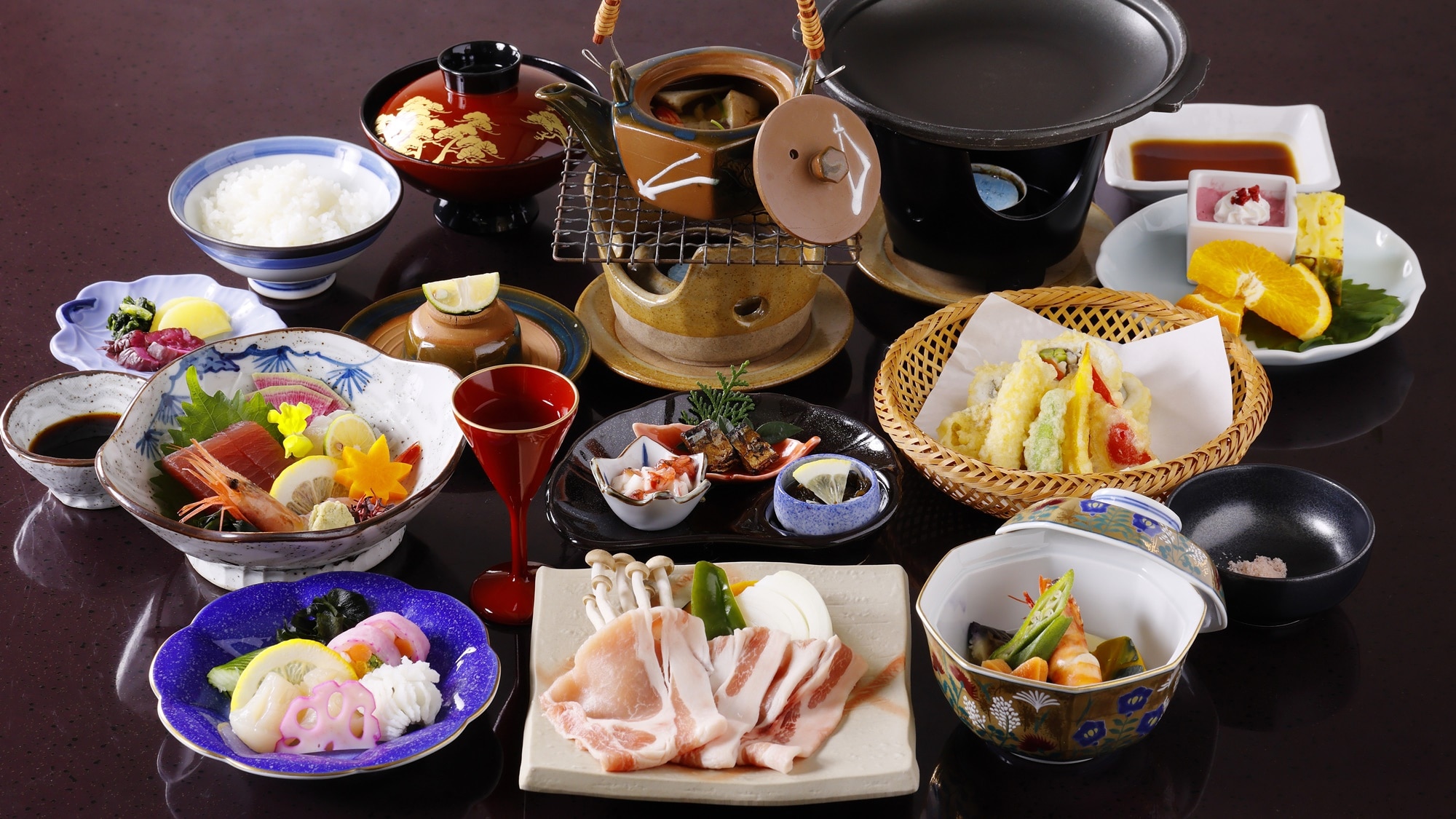 ★【標準懷石料理】使用大和豬肉的時令懷石料理