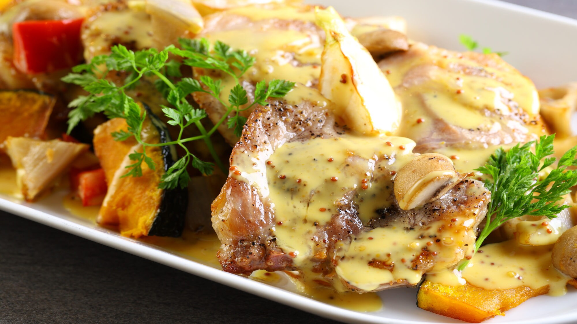 【自助晚餐】冬季（2025年12月至2026年2月）蜂蜜芥末猪肉蔬菜