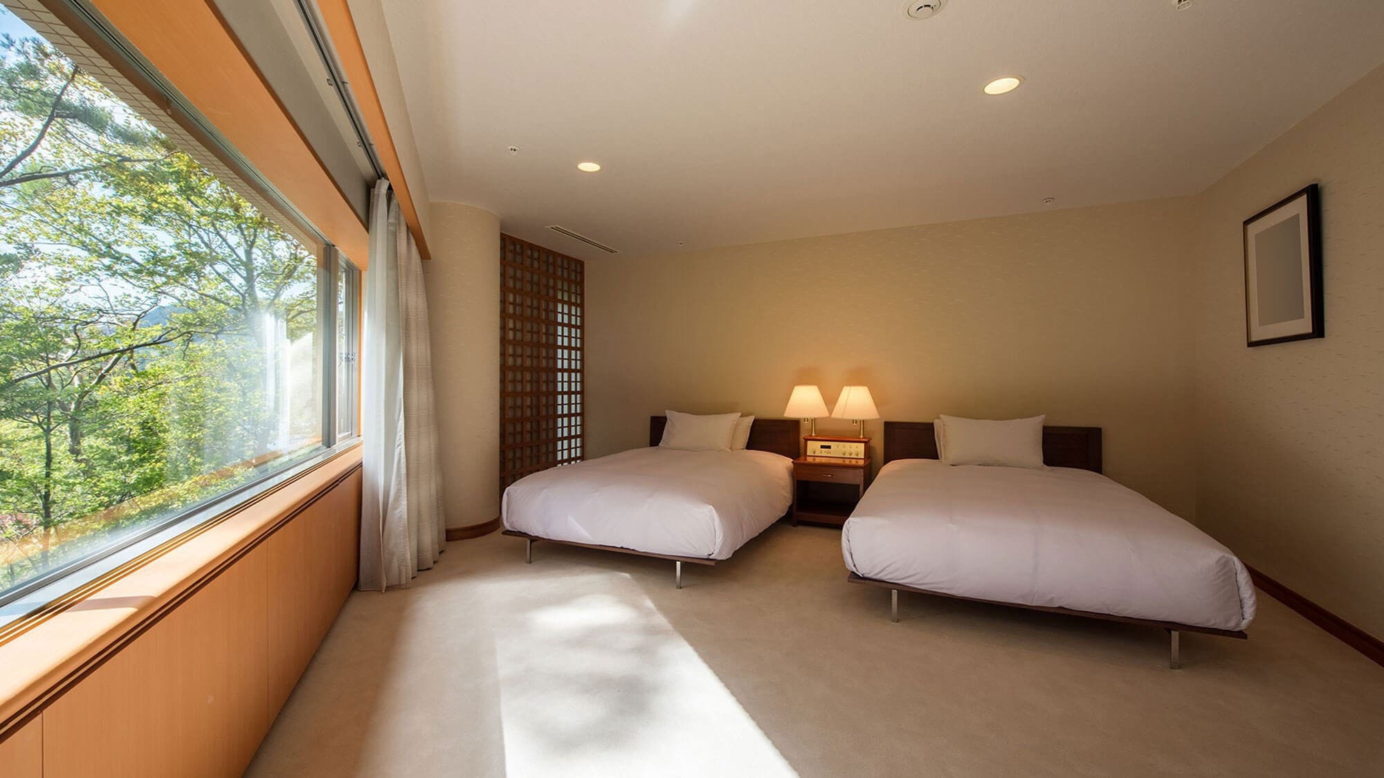 [Premium Comfort Suite] 139 square meters. A special suite with a view bath, only one of its kind.