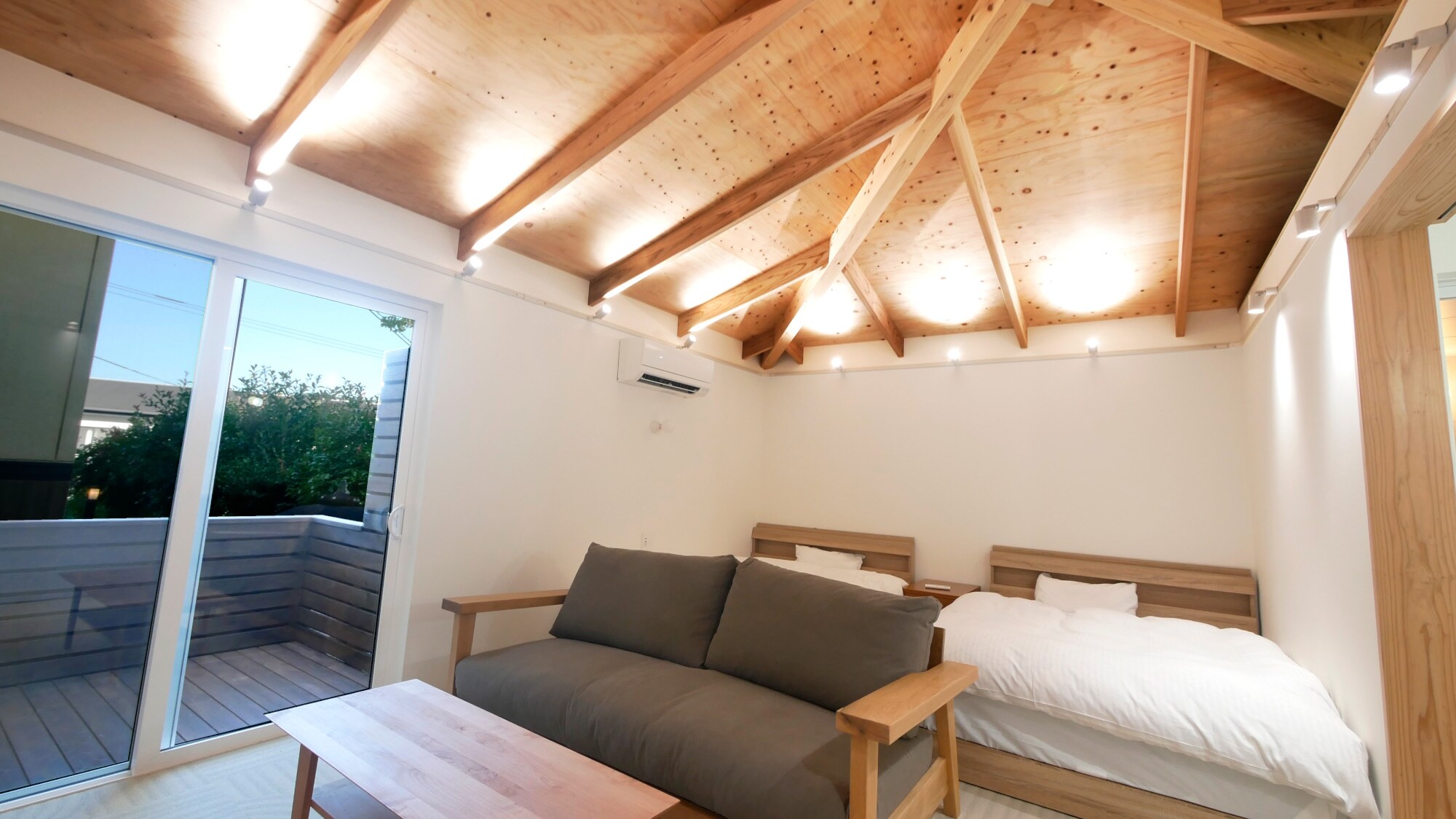 [Twin Room - Takashima] This is a new room that was newly built and completed in August 2024.
