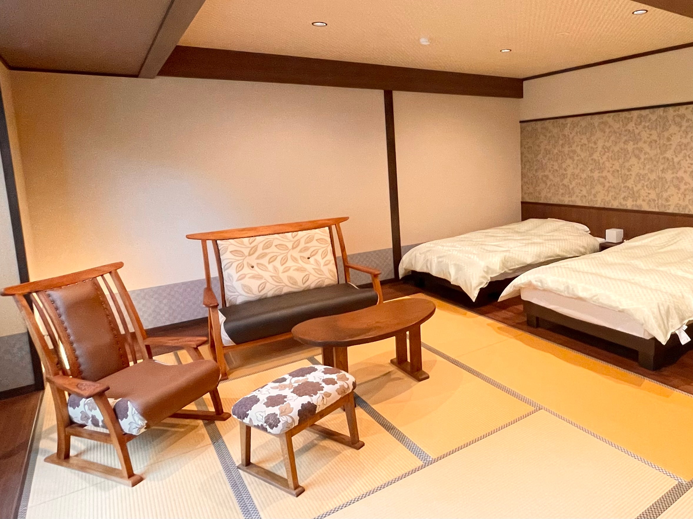 Phòng khách mới ■ NATSUKI ■ Phòng kiểu Nhật 8 chiếu tatami + giường / Không hút thuốc