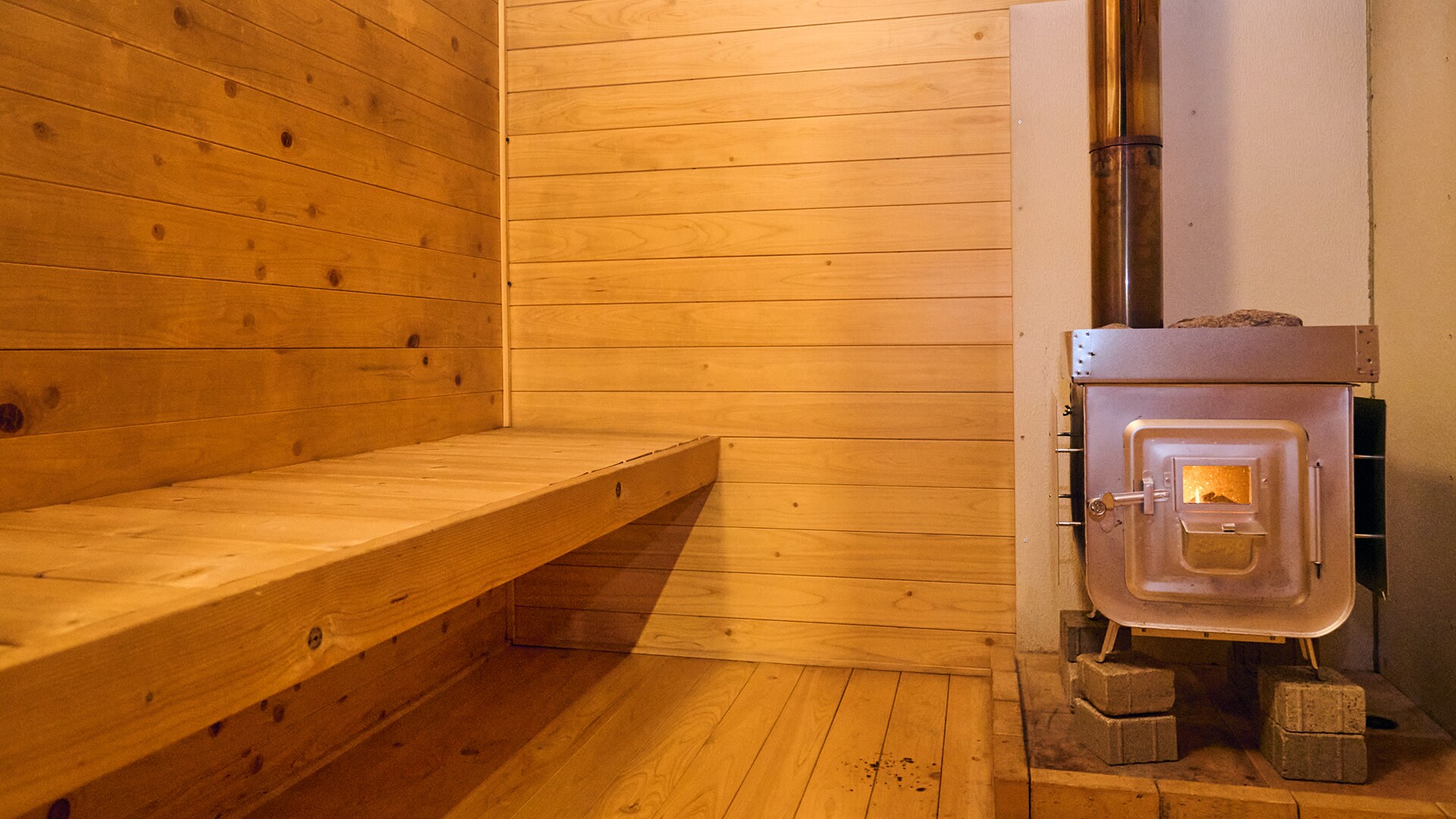 私人桑拿 ★ 自助式“Loyly”和“Firewood”