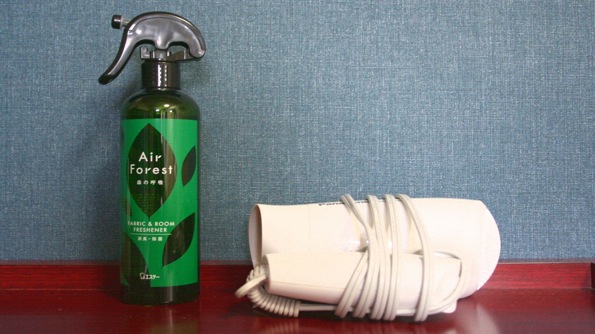 Deodorant mist/hair dryer