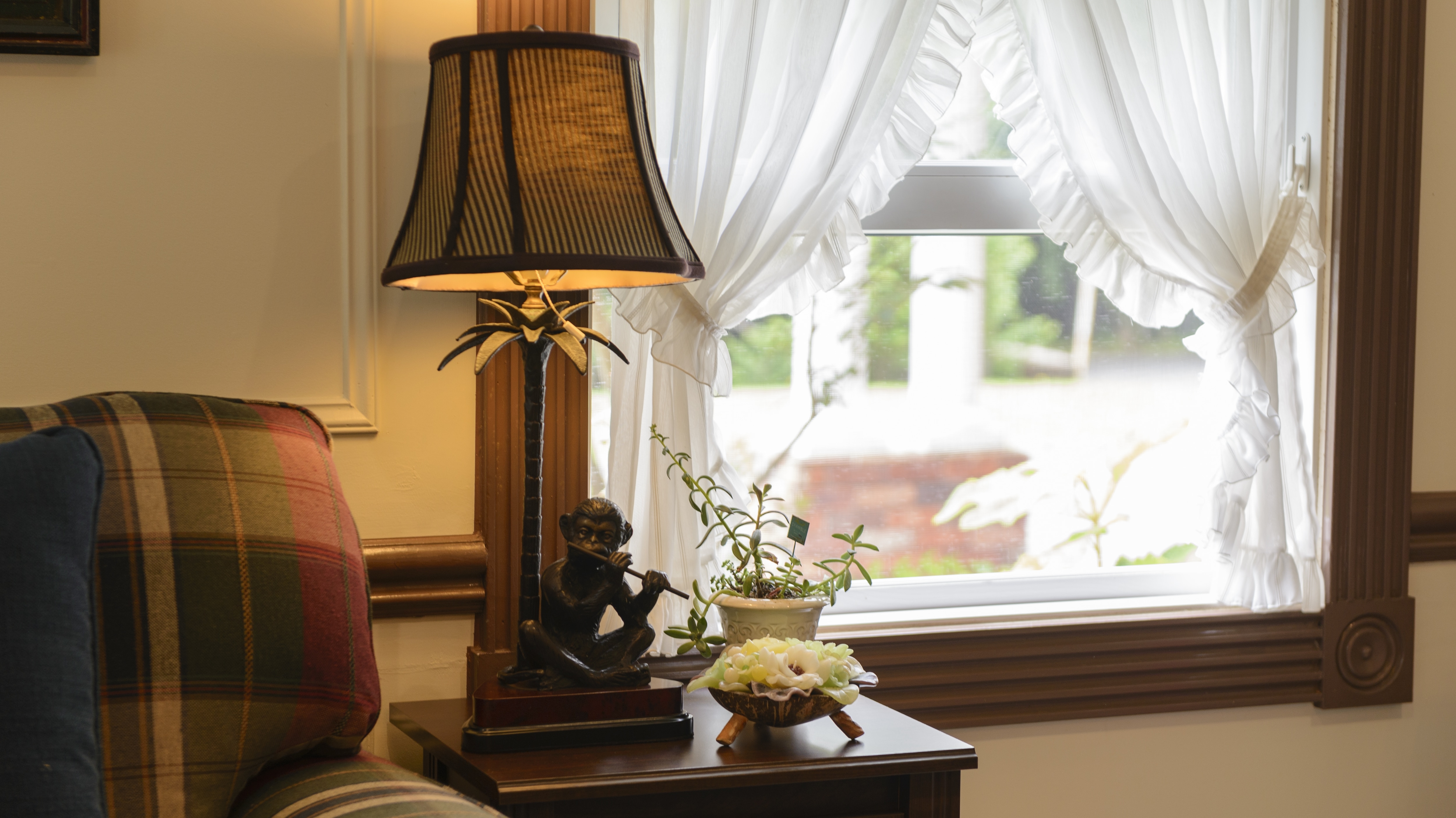 ● Chat room ● Please feel free to spend your time as you like during your stay.