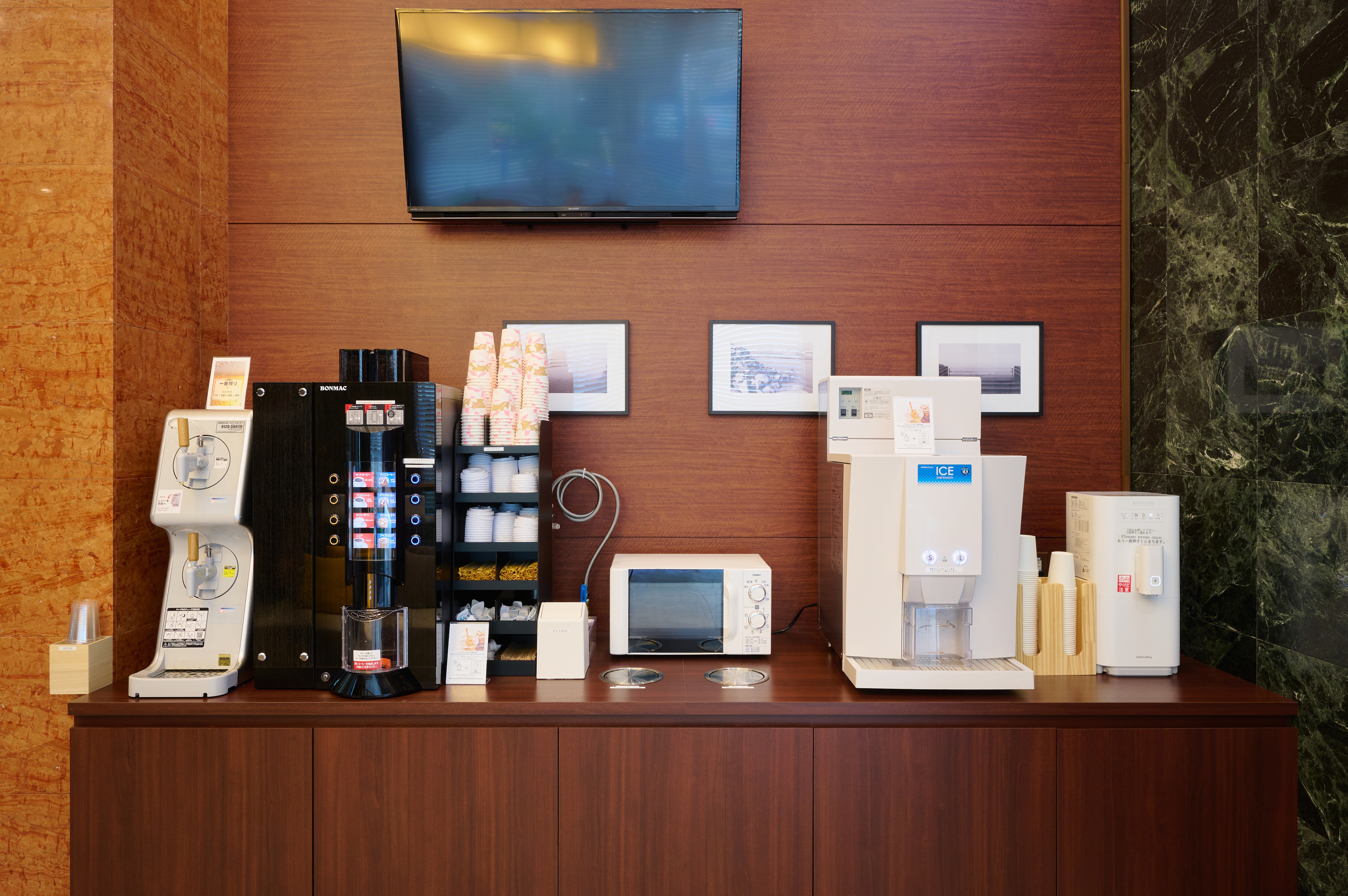Welcome drink corner