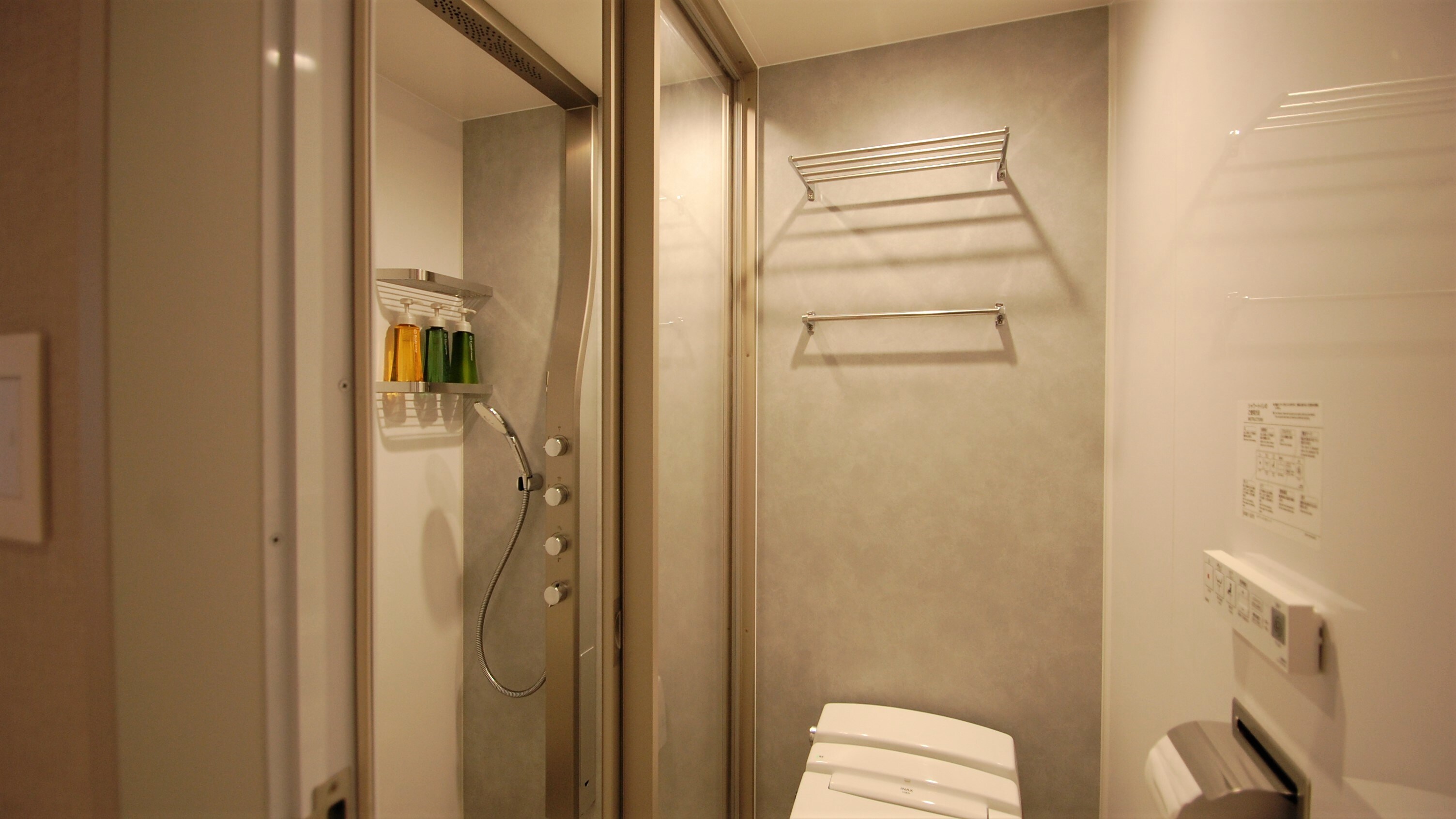 [Non-smoking] Double room / 160cm width / Multi-function shower booth (bathtubless) Approx. 15 square meters No.12