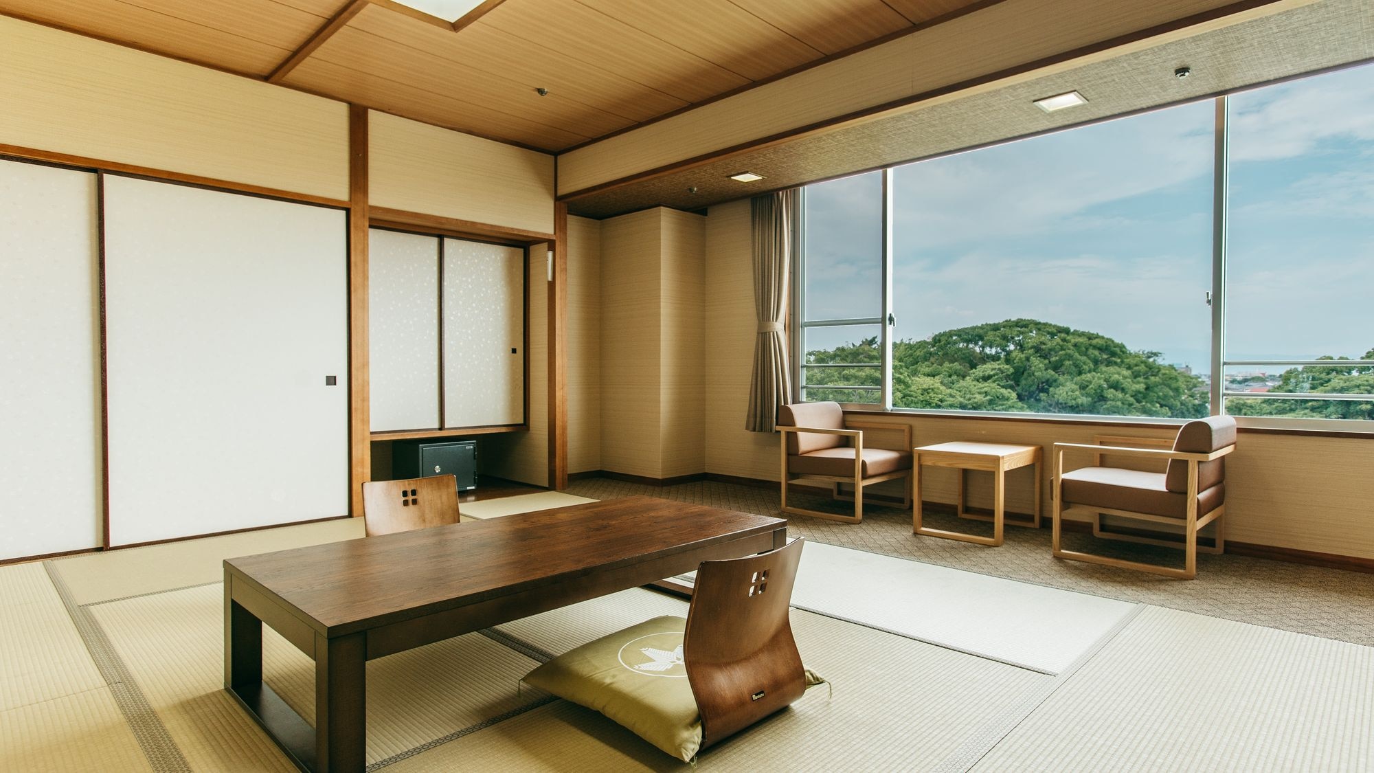 Japanese style room 10 tatami mats