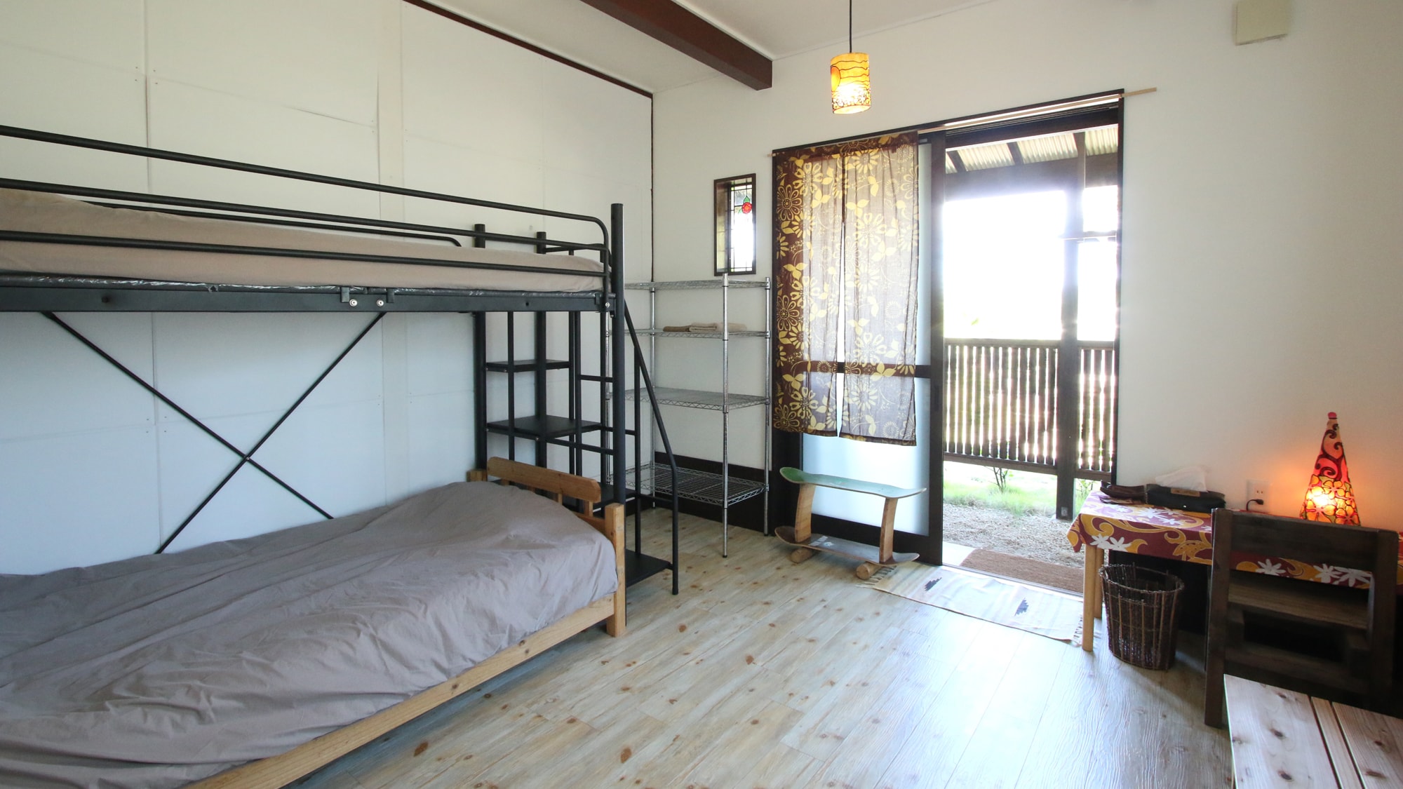 [Guest Rooms]