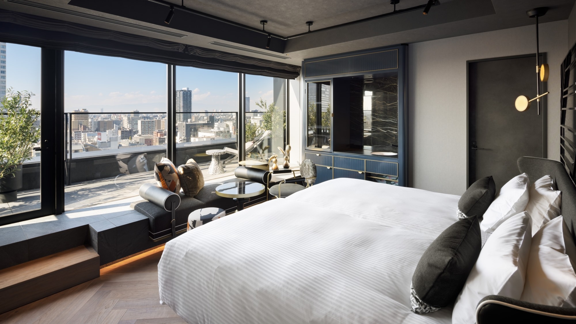 ◆Premium Twin｜Spacious twin room guaranteed to be on the 17th floor or higher