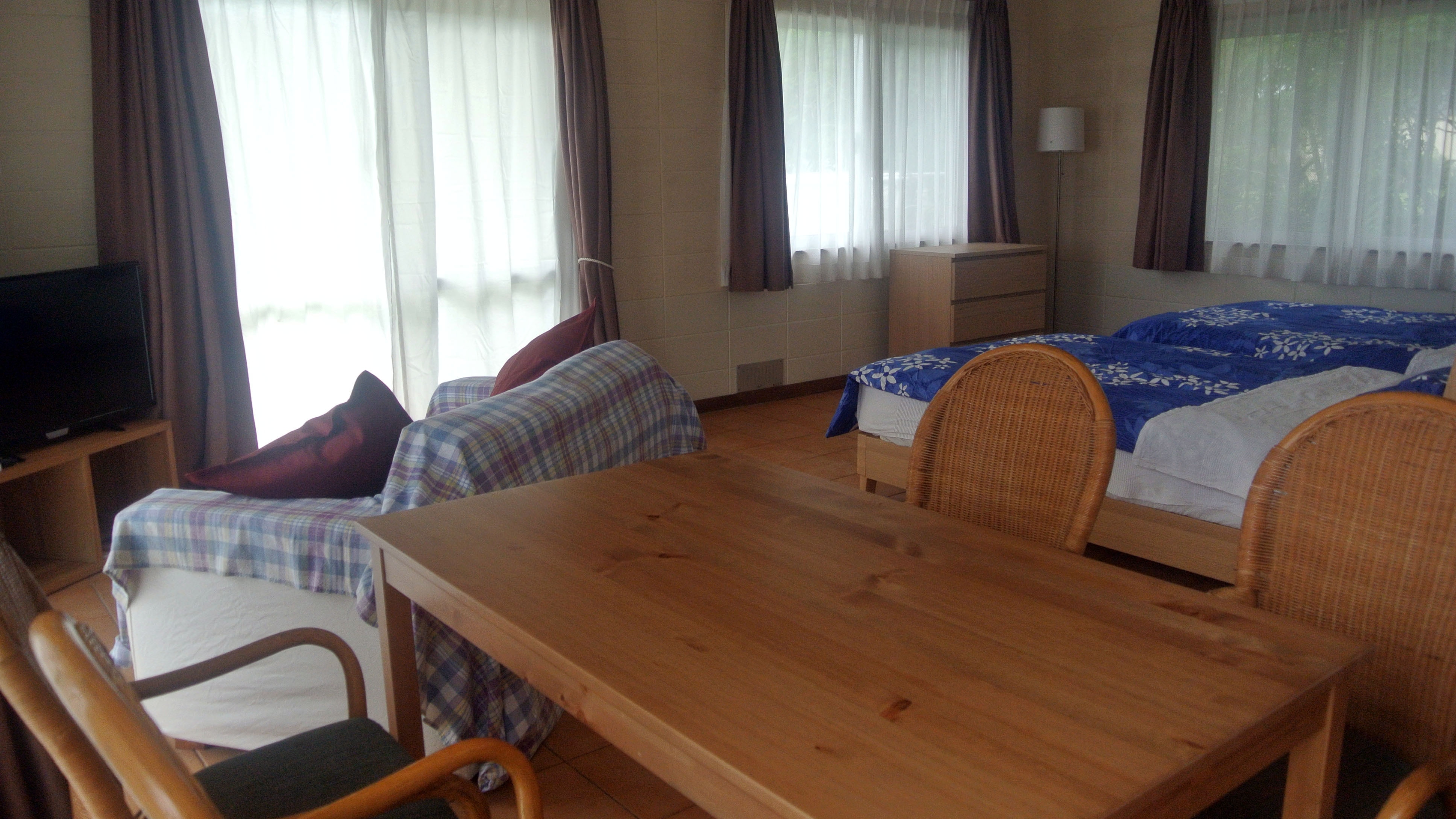 Dining / Ocean Front / Junior Suite Cottage Gokurakuchohana