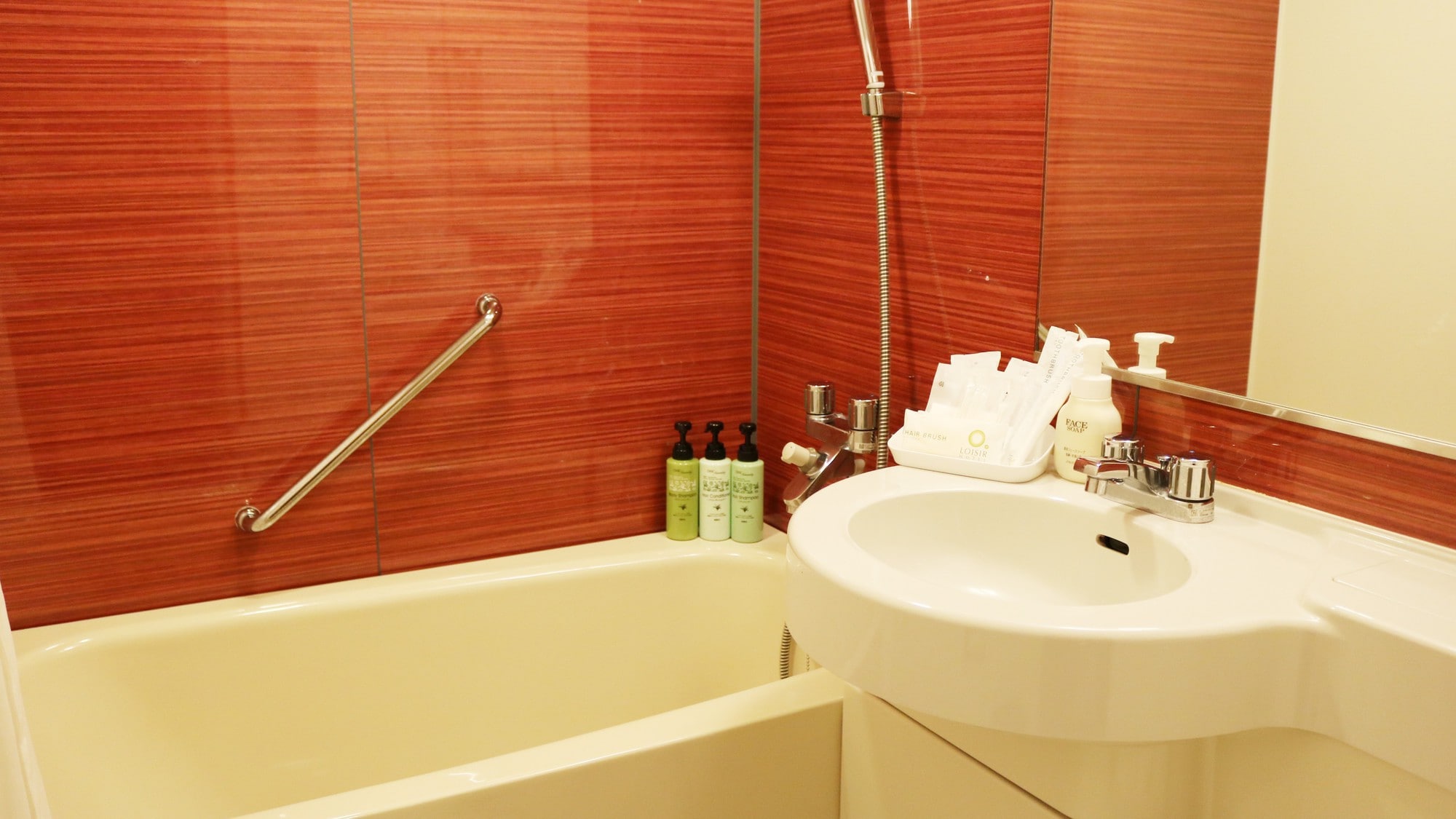 [East Building (Annex)] Unit Bathroom