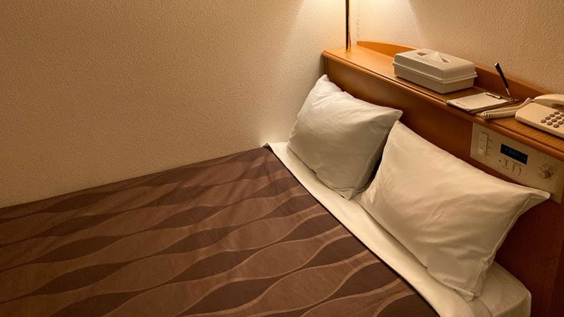 Semi-double room