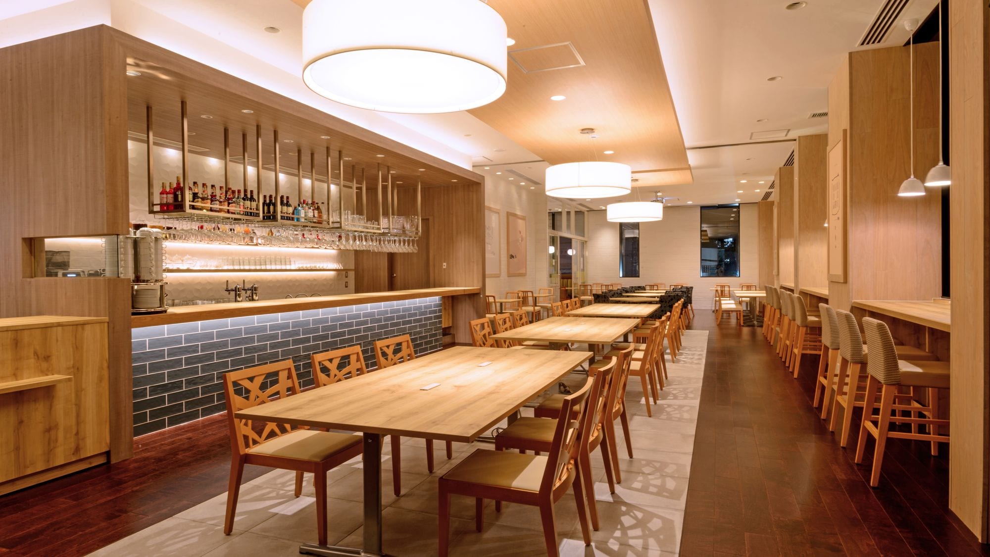 Restaurant "VICINO Pasta & Bar"