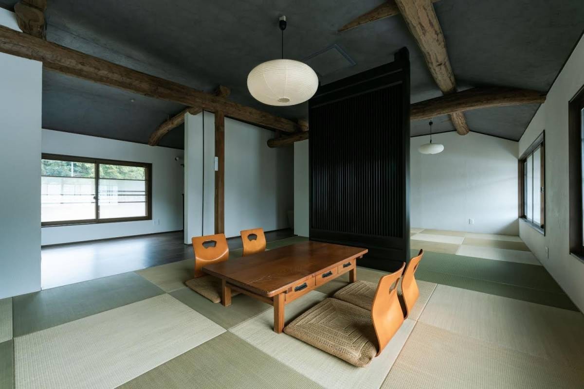 Firefly Room