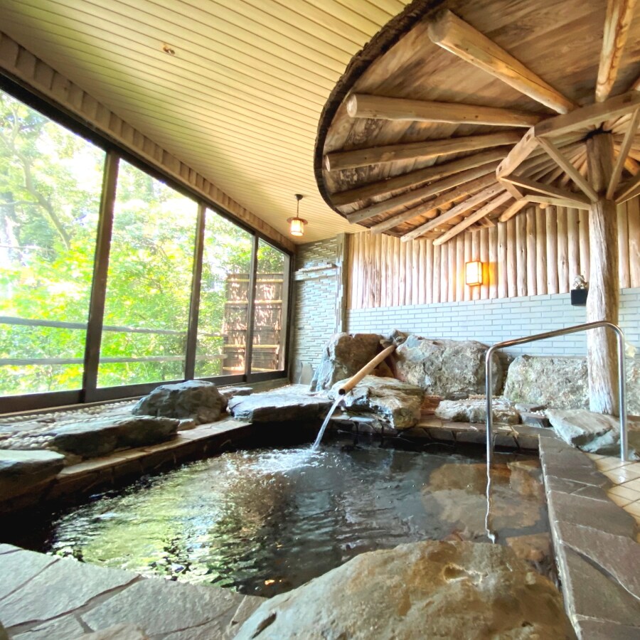 Women's bath