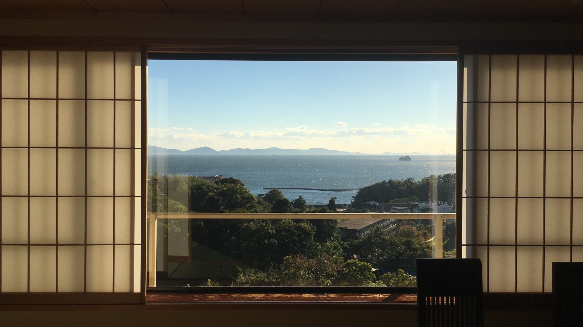 Kamar tamu Gedung Barat Yurakutei (contoh) / Anda akan disembuhkan dengan pemandangan laut dan pegunungan yang menakjubkan <Semua kamar tamu memiliki Wi-Fi yang tersedia>