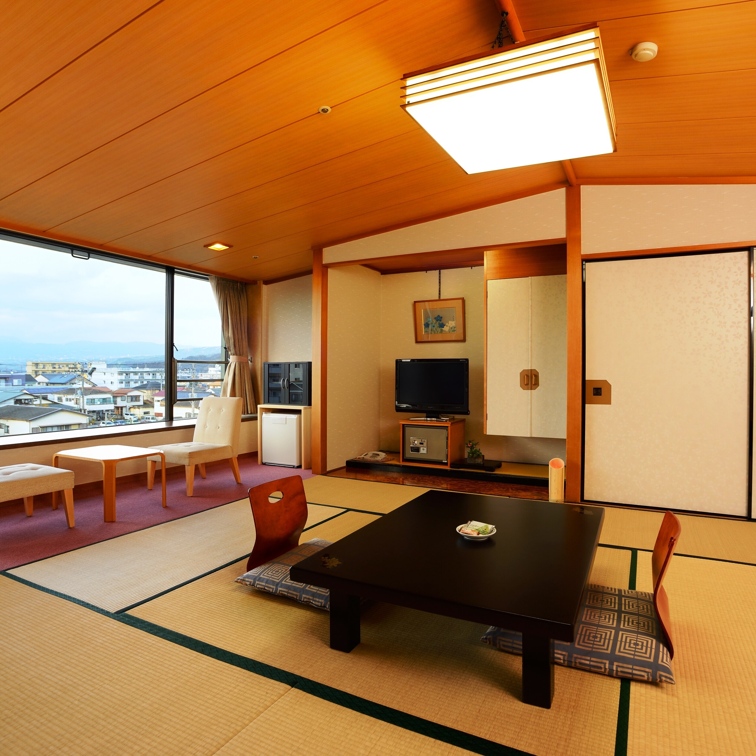 Japanese-style room 10 tatami mats 2 2016