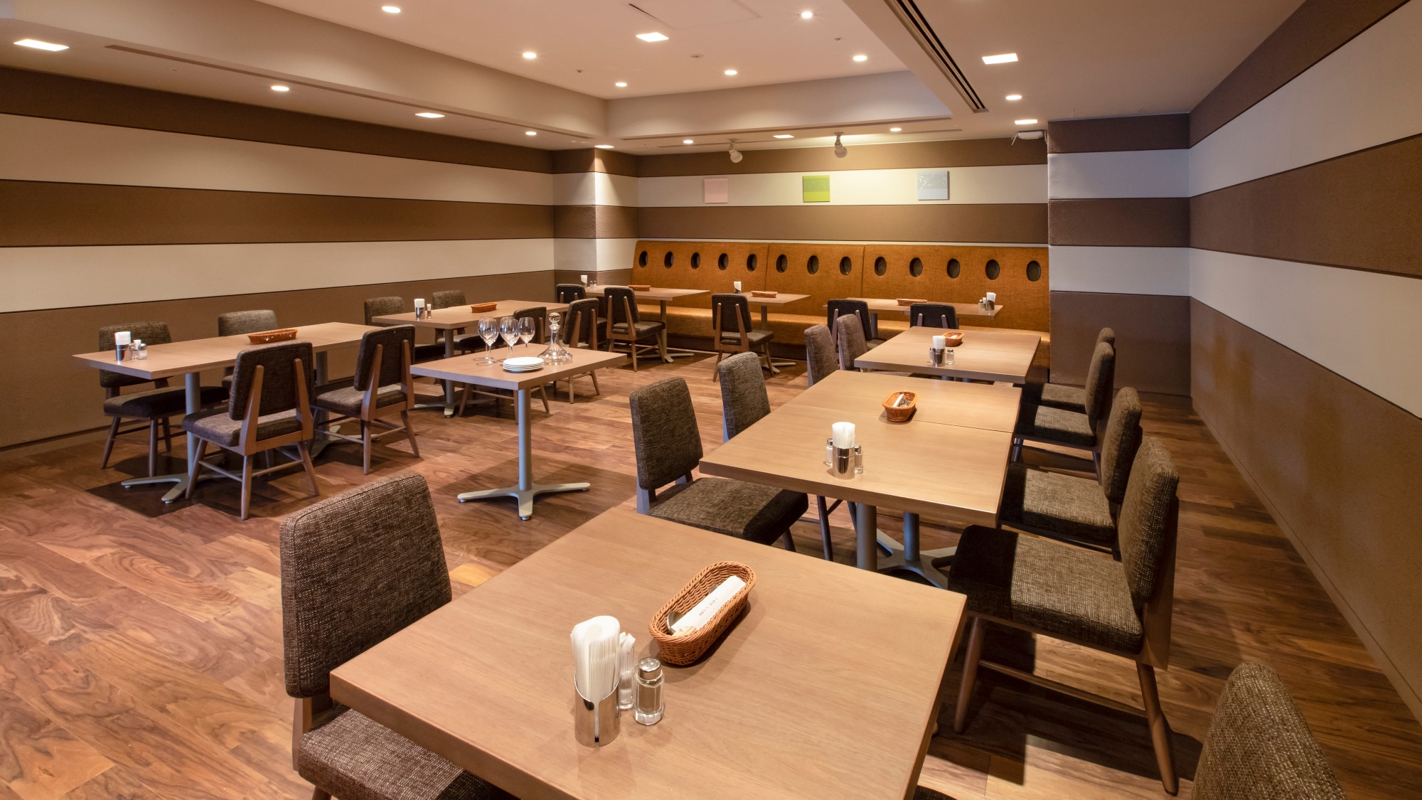 Restoran monami