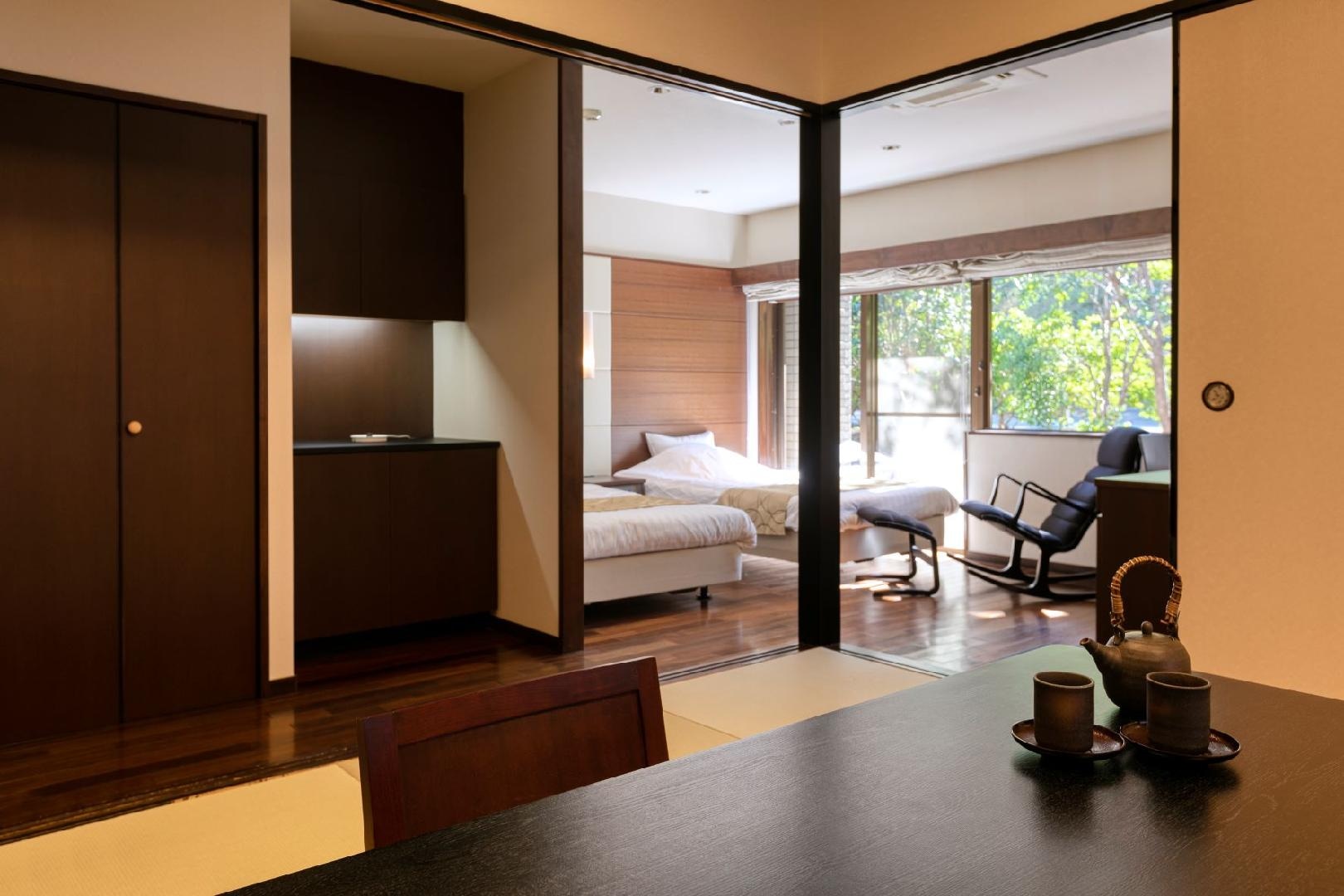 [Partially Barrier-Free] Japanese-Western Room C Type Sakura