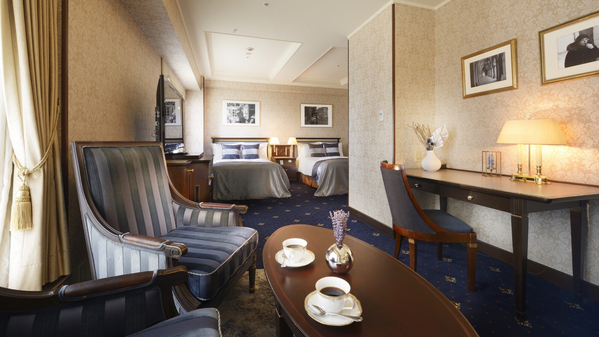 经典豪华双床房(43平方米)