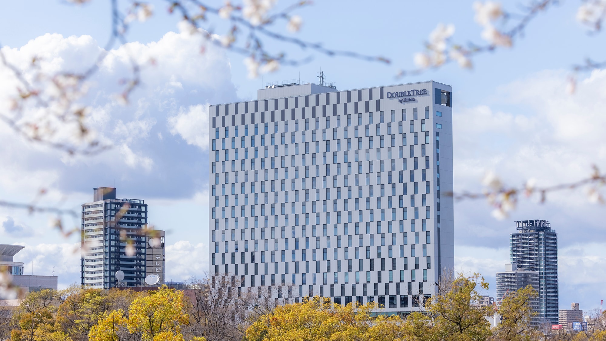 【ホテル外観】ダブルツリーbyヒルトン大阪城