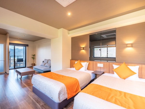 [Modern Japanese-Western room] 38 square meters + private terrace of 10 square meters, Shigaraki-yaki open-air bath