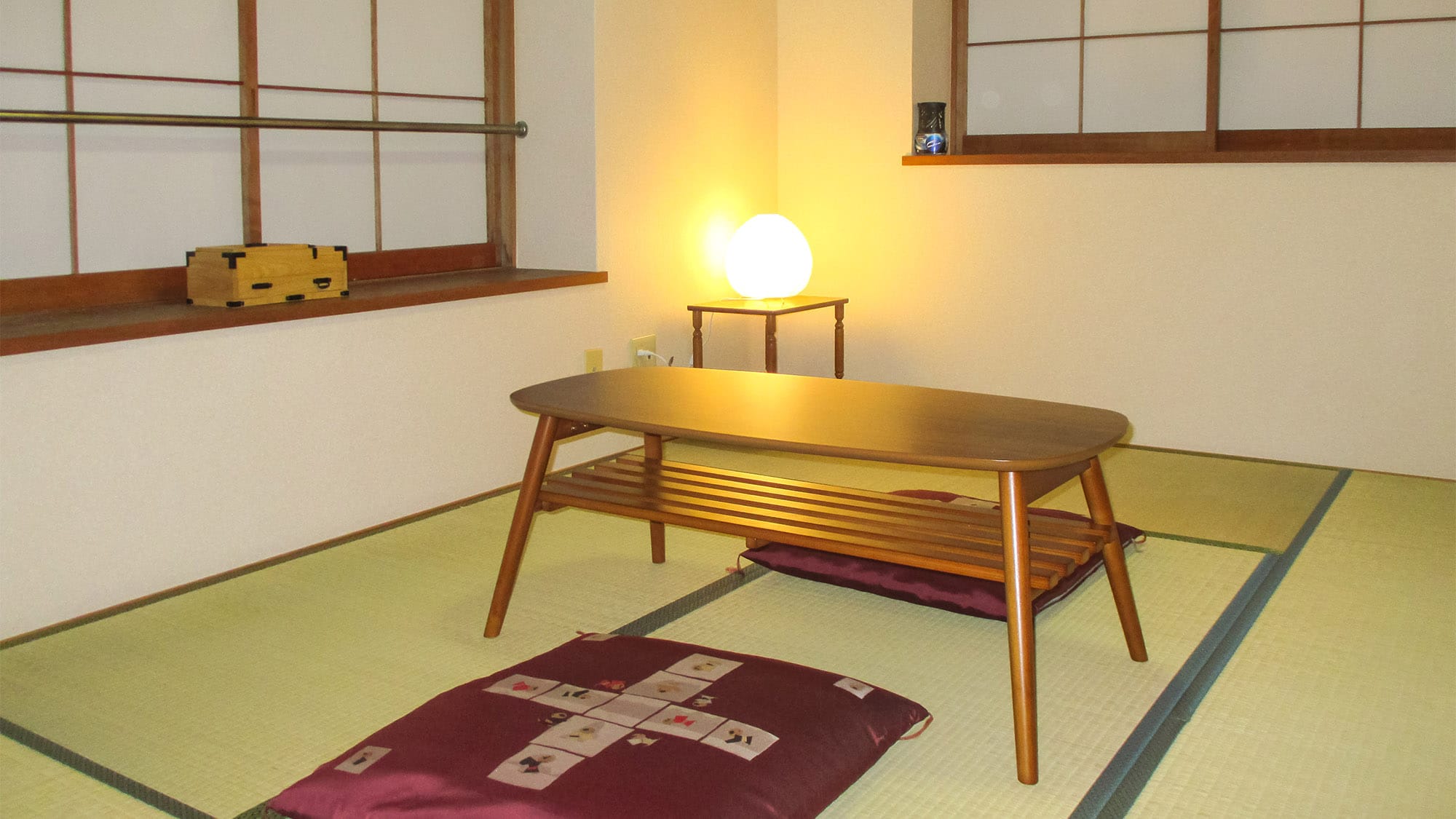 ・<6 tatami Japanese-style room> You can lie down and relax.