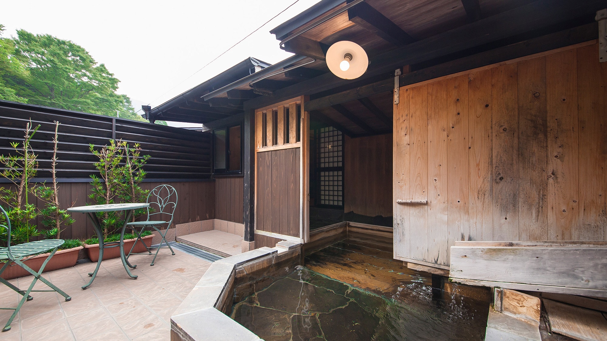 [Kozue no Ma]: Open-air bath