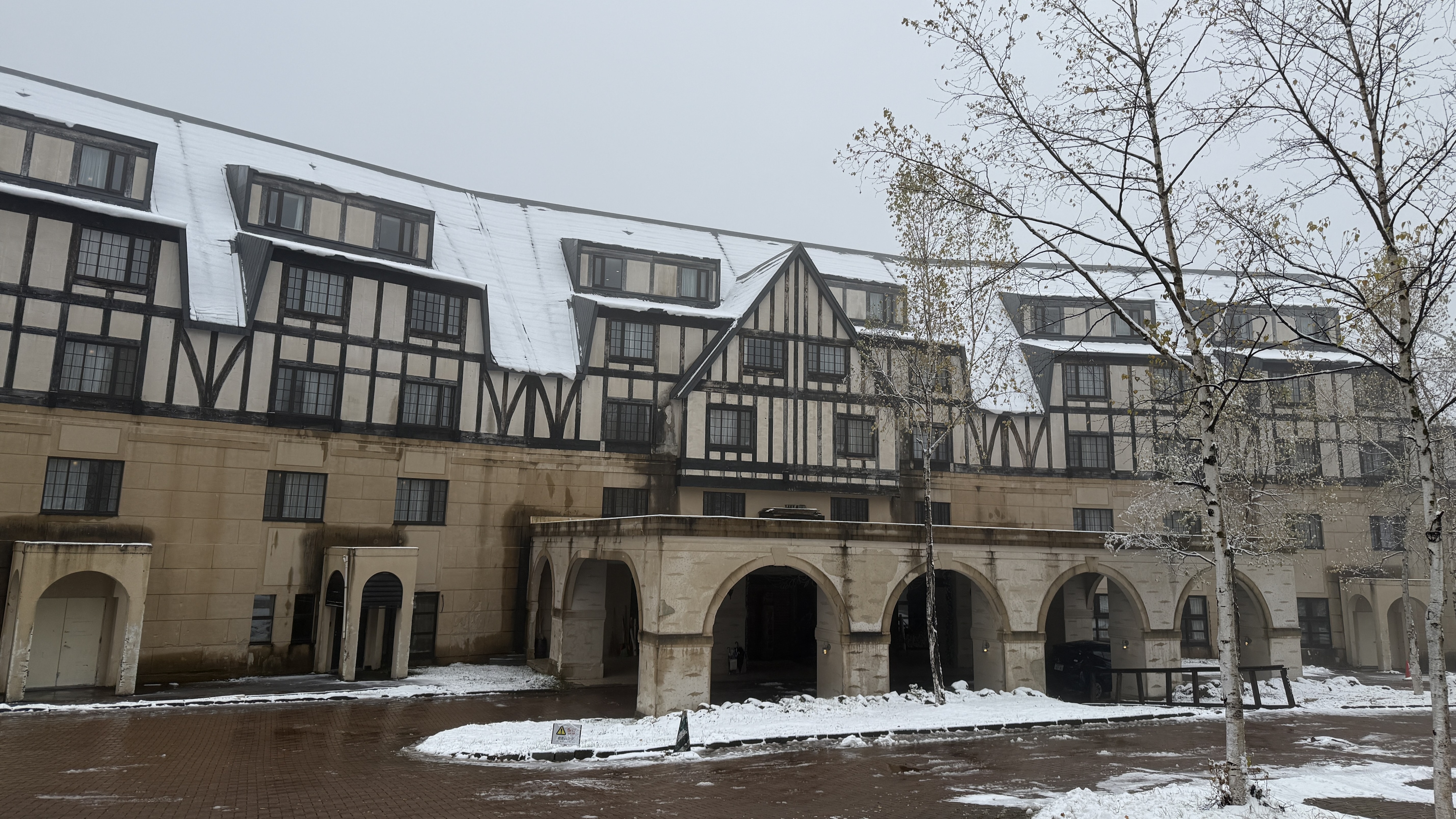 [For hotel news/exterior]