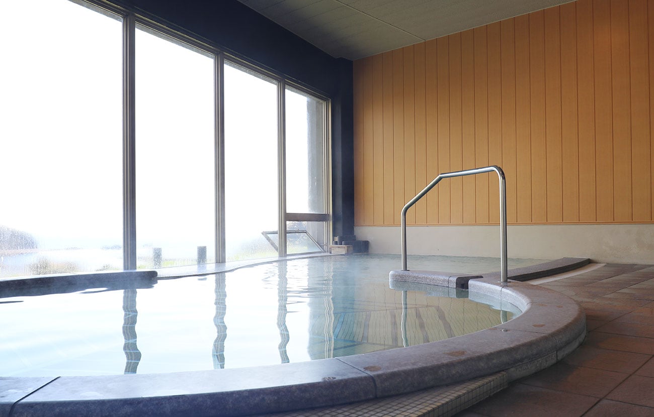 Large communal bath 2
