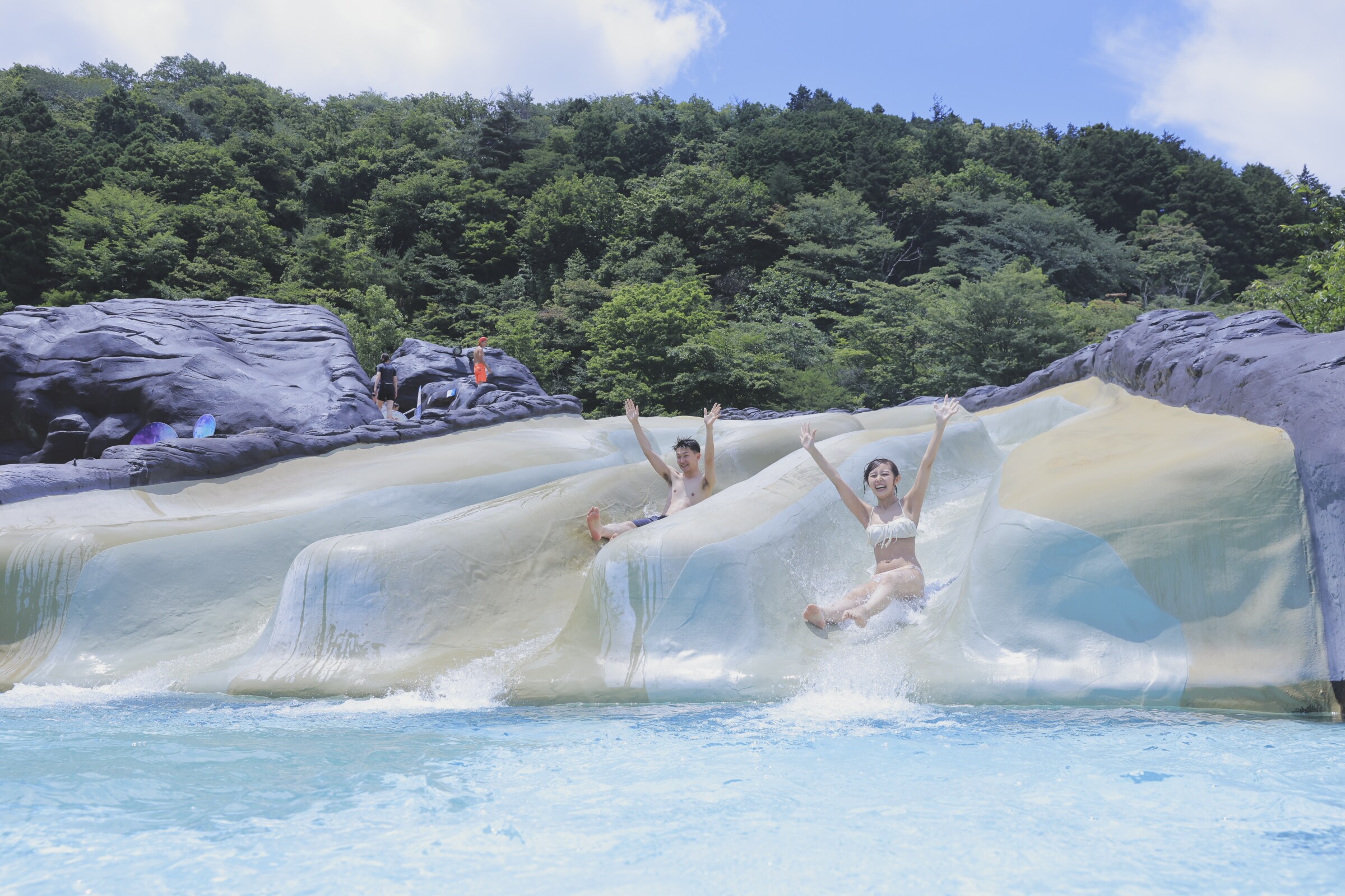 Yunessun Rodeo 山（图）