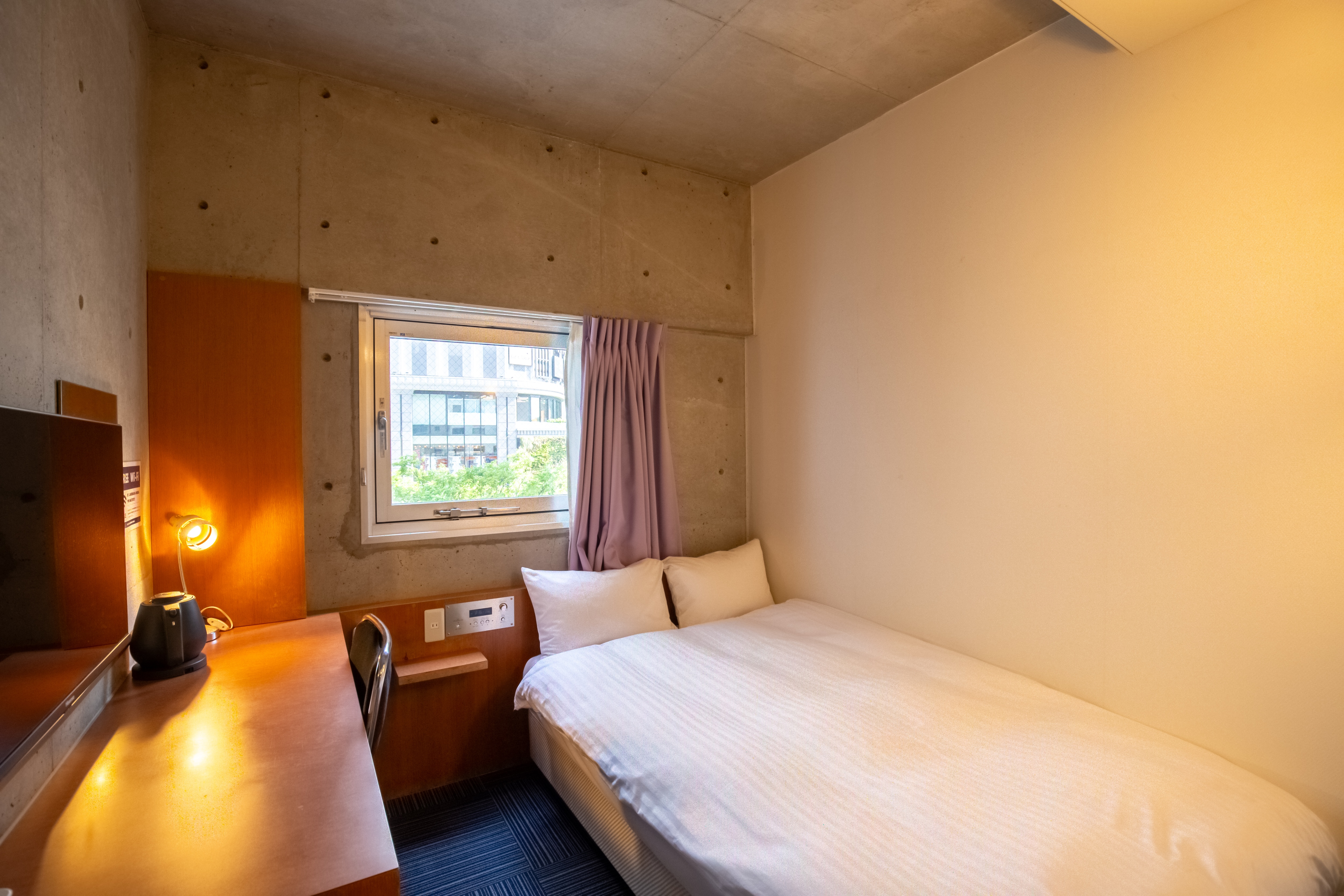 Semi-double room