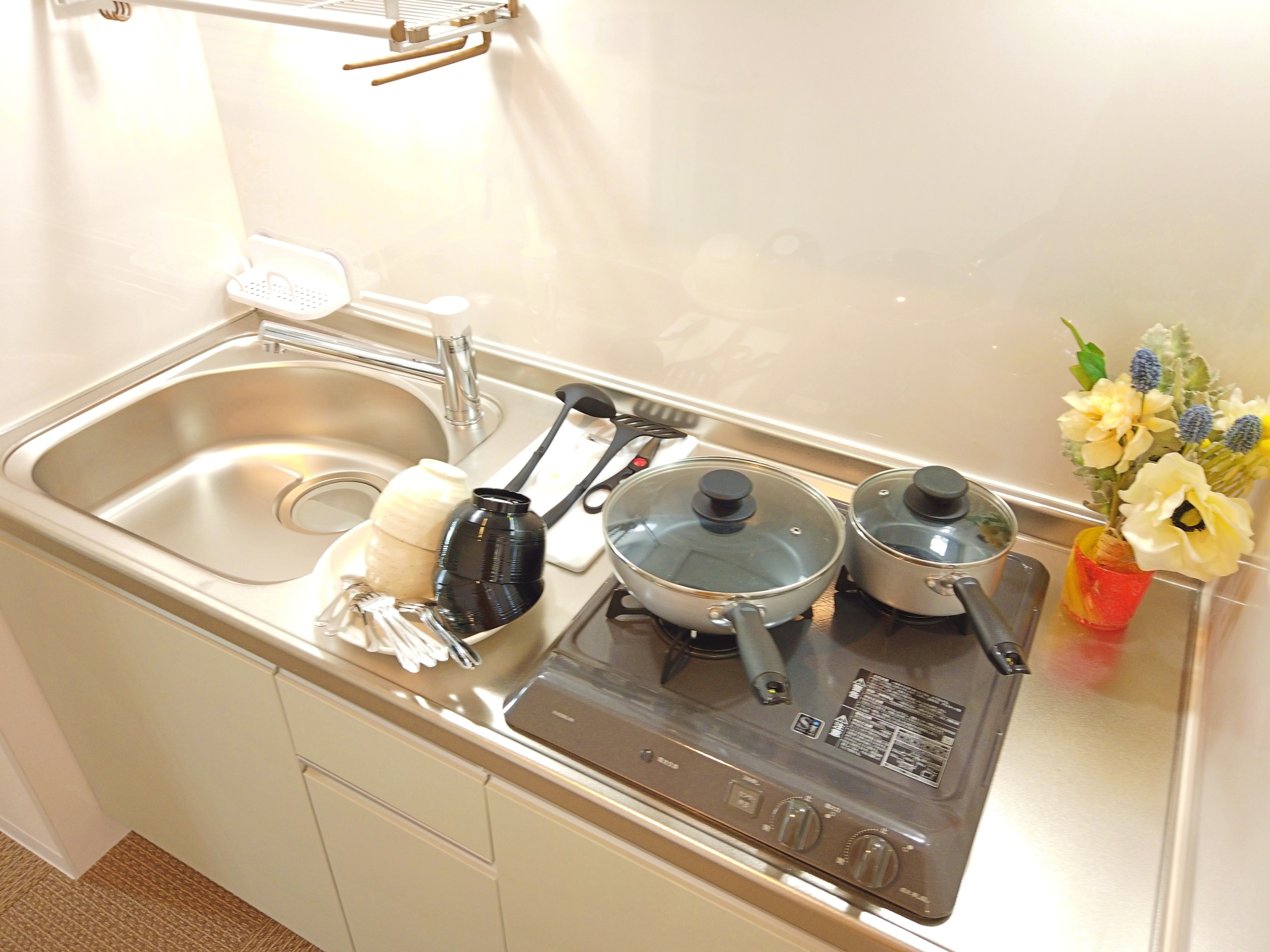 所有客房均配有系統廚房和炊具。