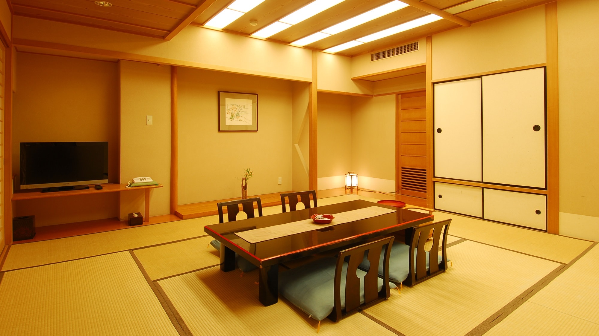 [Spacious Japanese-style room type 50 square meters or more]