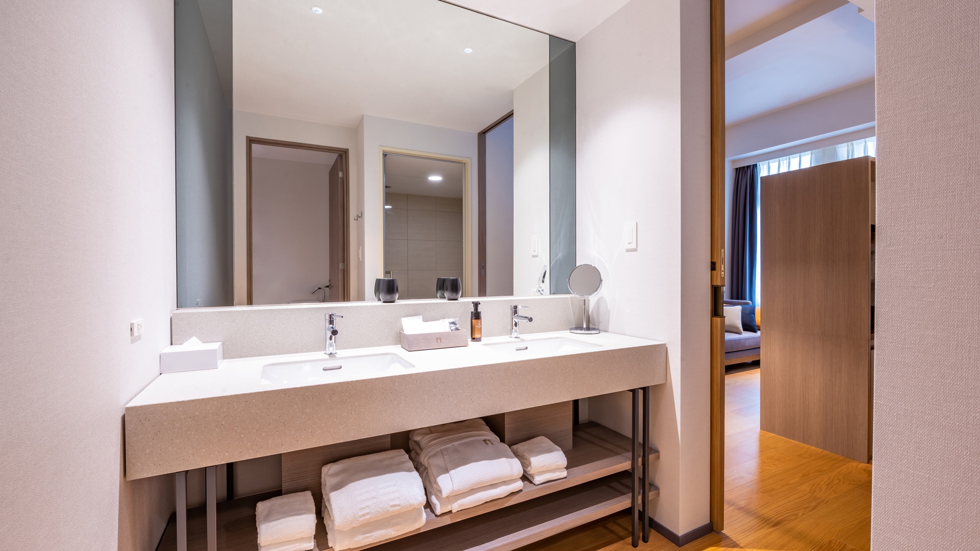 schoolhouse Lab -The Remain Teach Us- (37 square meters) ~Bathroom image~