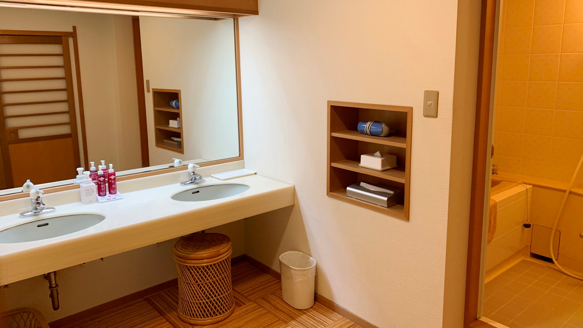  Special room "Suiho" on the top floor of Daikanso ◆ Bathroom